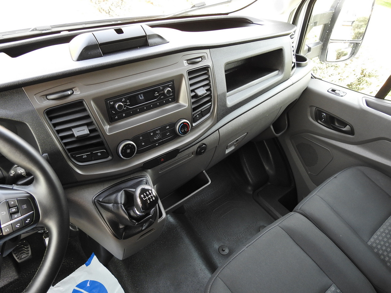 Furgons ar slēgtā virsbūve FORD TRANSIT BOX LIFT 8 PALLETS CRUISE CONTROL AIR CONDITIONING  130HP: foto 34