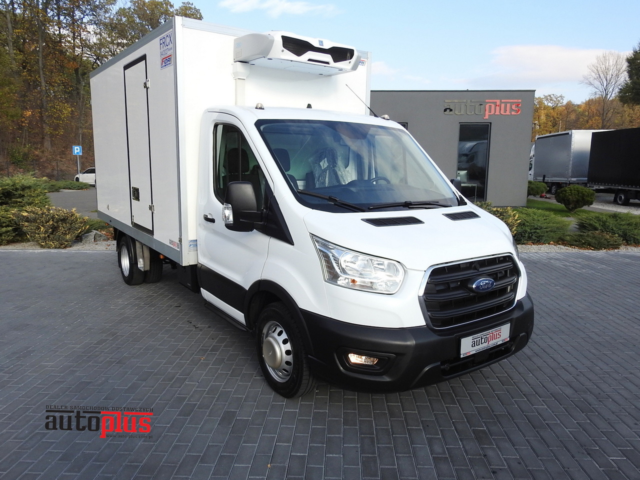 FORD TRANSIT REGRIGERATOR BOX -10*C POWER SUPPLY 230V CRUISE CONTROL AIR CONDITIONING LED LIGHTS PNEUMATICS TWIN WHEELS 130HP - Komercauto refrižerators: foto 1 FORD TRANSIT REGRIGERATOR BOX -10*C POWER SUPPLY 230V CRUISE CONTROL AIR CONDITIONING LED LIGHTS PNEUMATICS TWIN WHEELS 130HP - Komercauto refrižerators: foto 1