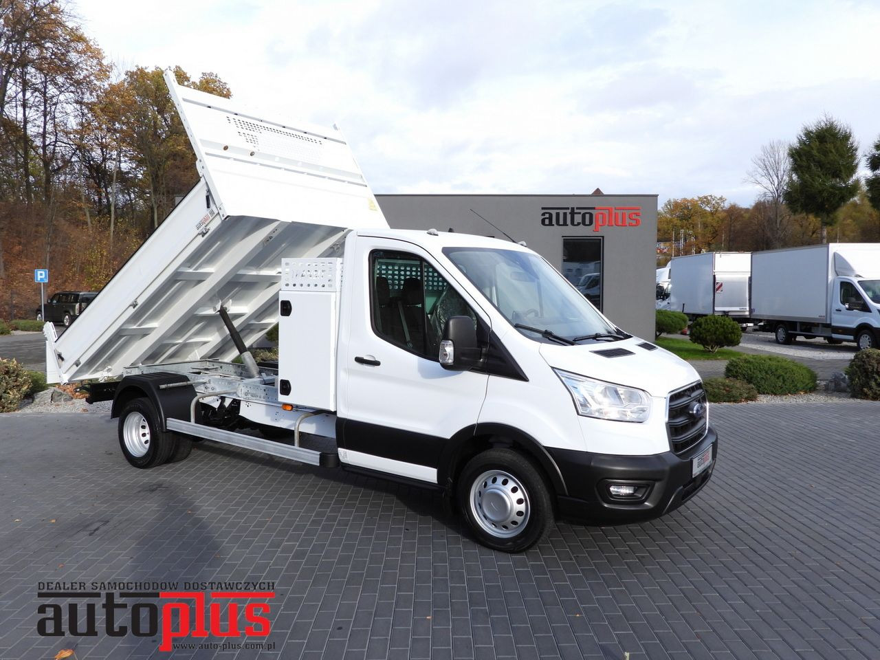 FORD TRANSIT TIPPER CRUISE CONTROL LED LIGHTS TWIN WHEELS AIR CONDITIONING 130HP - Komercauto pašizgāzējs: foto 1 FORD TRANSIT TIPPER CRUISE CONTROL LED LIGHTS TWIN WHEELS AIR CONDITIONING 130HP - Komercauto pašizgāzējs: foto 1