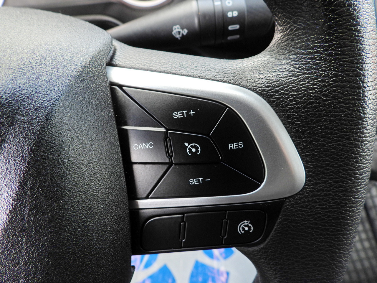 Furgons ar slēgtā virsbūve IVECO DAILY 35C16 BOX LIFT 8 PALLETS CRUISE CONTROL TWIN WHEELS AIR CONDITIONING  160HP: foto 34