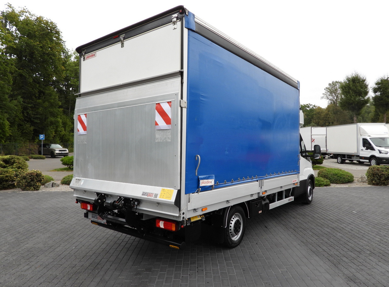 IVECO DAILY 35S18 TARPAULIN LIFT 8 PALLETS WEBASTO CRUISE CONTROL LED LIGHTS AIR CONDITIONING 180HP - Furgons ar tentu: foto 3 IVECO DAILY 35S18 TARPAULIN LIFT 8 PALLETS WEBASTO CRUISE CONTROL LED LIGHTS AIR CONDITIONING 180HP - Furgons ar tentu: foto 3
