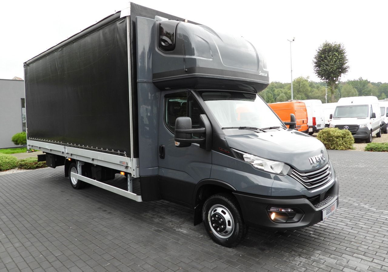 IVECO DAILY 50C18 TARPAULIN 14 PALLETS WEBASTO CRUISE CONTROL PNEUMATICS TWIN WHEELS AIR CONDITIONING 180HP - Furgons ar tentu: foto 4 IVECO DAILY 50C18 TARPAULIN 14 PALLETS WEBASTO CRUISE CONTROL PNEUMATICS TWIN WHEELS AIR CONDITIONING 180HP - Furgons ar tentu: foto 4