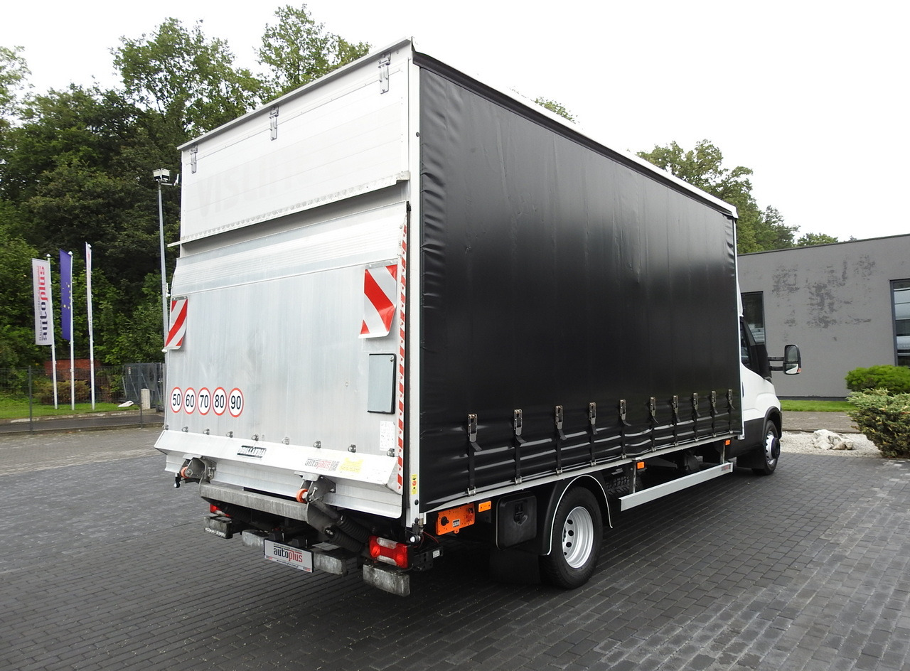 Kravas automašīna ar tentu IVECO DAILY 70C18 TARPAULIN LIFT 12 PALLETS WEBASTO CRUISE CONTROL TWIN WHEELS AIR CONDITIONING 180HP: foto 16 Kravas automašīna ar tentu IVECO DAILY 70C18 TARPAULIN LIFT 12 PALLETS WEBASTO CRUISE CONTROL TWIN WHEELS AIR CONDITIONING 180HP: foto 16