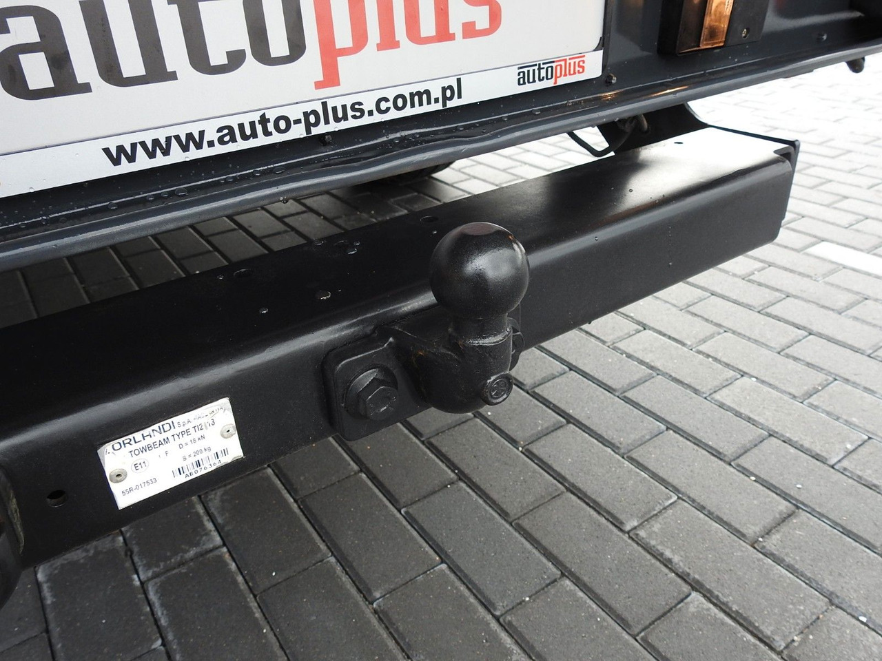 Automašīna ar kravas platformu, Kravas-pasažieru furgons Iveco DAILY 35S15 PRITSCHE DOPPELKABINE DOKA 7 SITZE: foto 19