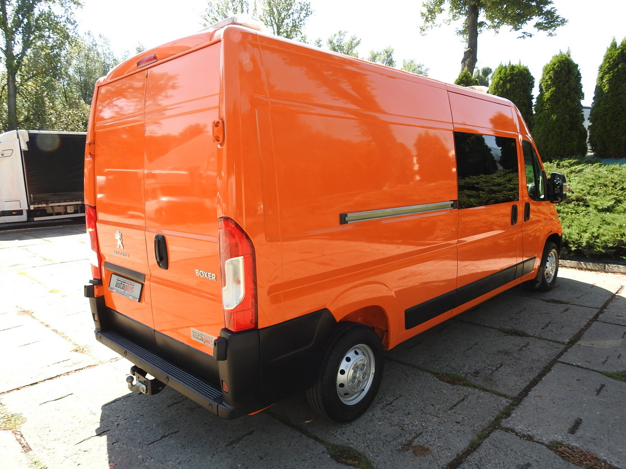 PEUGEOT BOXER BOX DELIVERY VAN 7 SEATS AIR CONDITIONING 120HP - Komercauto: foto 3 PEUGEOT BOXER BOX DELIVERY VAN 7 SEATS AIR CONDITIONING 120HP - Komercauto: foto 3
