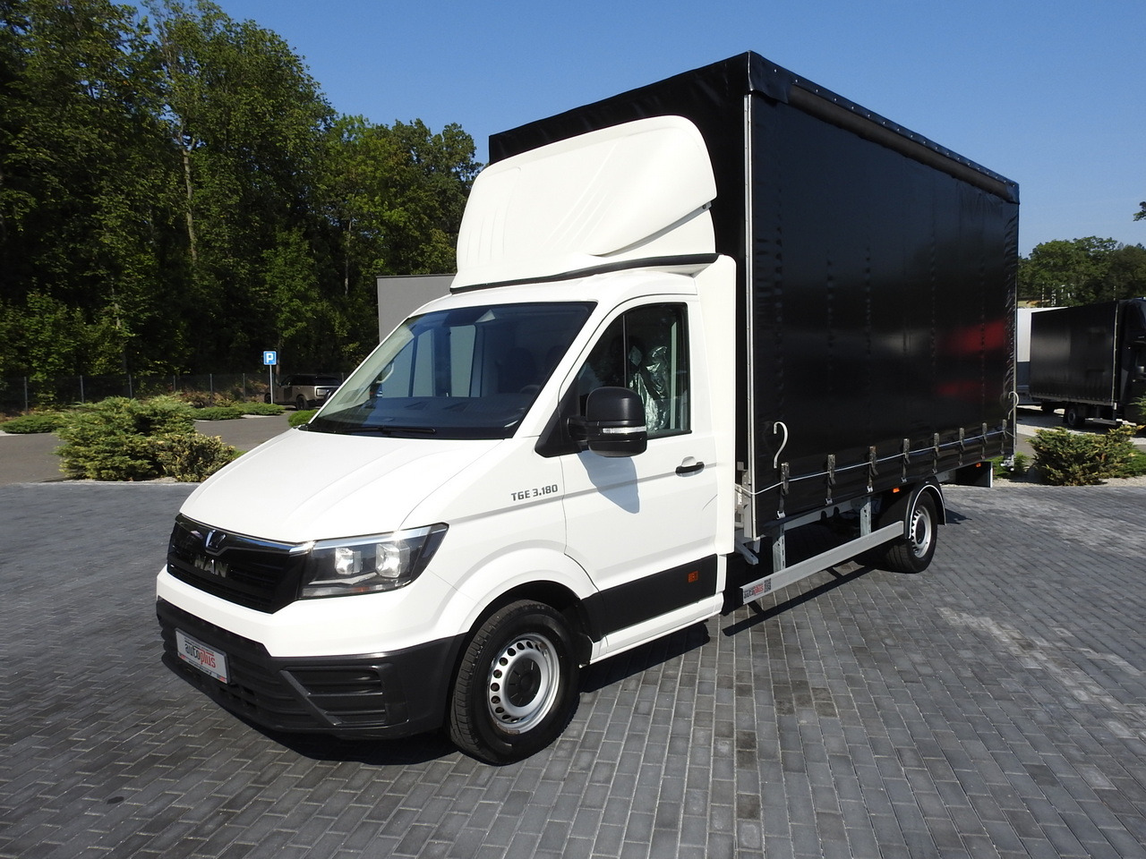 Furgons ar tentu MAN TGE TARPAULIN 10 PALLETS AIR CONDITIONING  180HP: foto 18