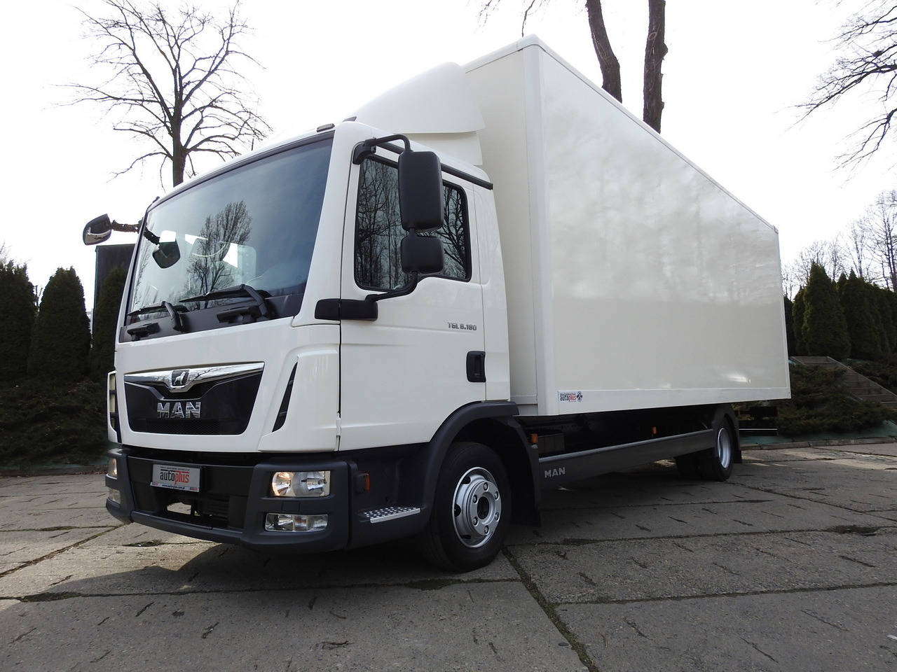MAN TGL 8.18 BOX 16 PALLETS CRUISE CONTROL TWIN WHEELS 180HP līzingu MAN TGL 8.18 BOX 16 PALLETS CRUISE CONTROL TWIN WHEELS 180HP: foto 22 MAN TGL 8.18 BOX 16 PALLETS CRUISE CONTROL TWIN WHEELS 180HP līzingu MAN TGL 8.18 BOX 16 PALLETS CRUISE CONTROL TWIN WHEELS 180HP: foto 22