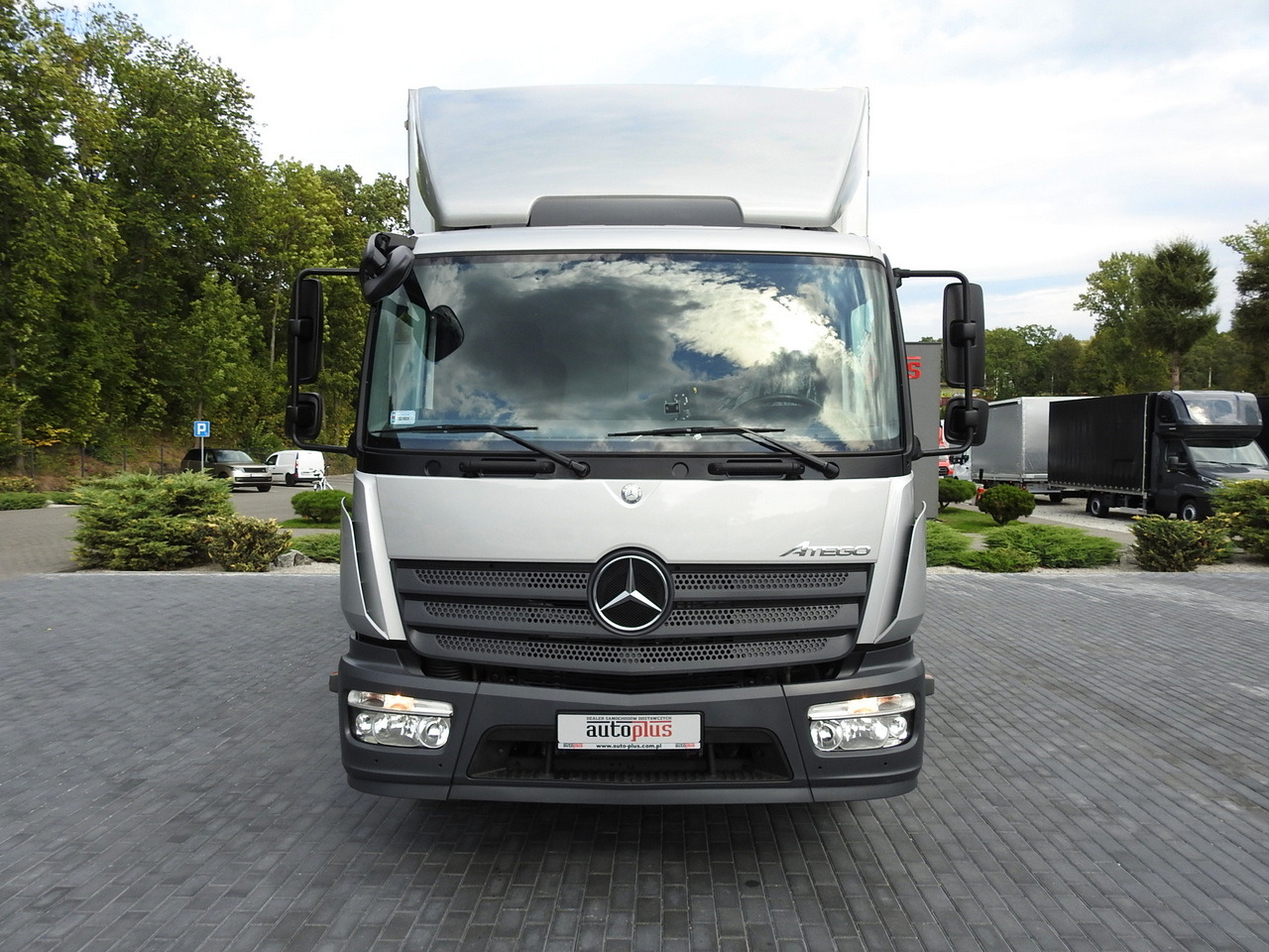 MERCEDES ATEGO 1221 TARPAULIN LIFT 16 PALLETS WEBASTO AIR CONDITIONING PNEUMATICS TWIN WHEELS  230HP - Furgons ar tentu: foto 5 MERCEDES ATEGO 1221 TARPAULIN LIFT 16 PALLETS WEBASTO AIR CONDITIONING PNEUMATICS TWIN WHEELS  230HP - Furgons ar tentu: foto 5