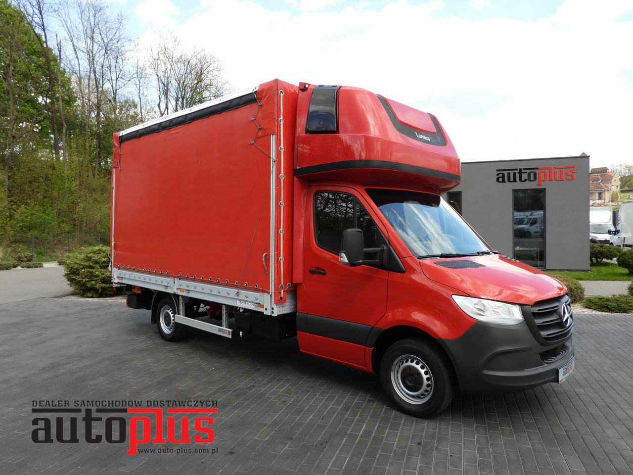 MERCEDES SPRINTER 316 8 PALLETS TARPAULIN LIFT CRUISE CONTROL AIR CONDITIONING 160HP - Furgons ar tentu: foto 1 MERCEDES SPRINTER 316 8 PALLETS TARPAULIN LIFT CRUISE CONTROL AIR CONDITIONING 160HP - Furgons ar tentu: foto 1