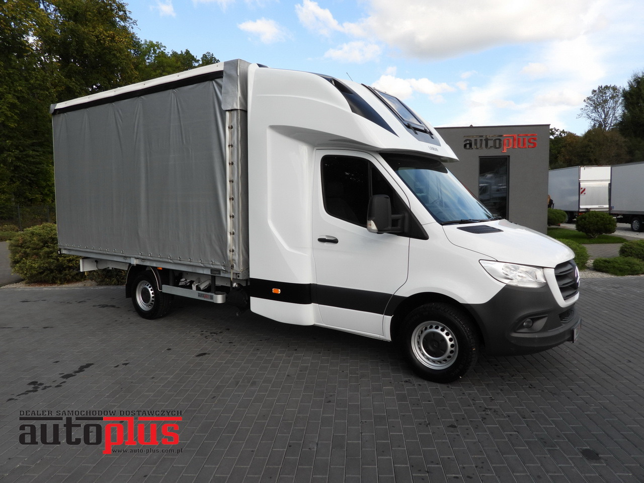 MERCEDES SPRINTER 316 TARPAULIN 8 PALLETS WEBASTO CRUISE CONTROL AIR CONDITIONING 160HP - Furgons ar tentu: foto 1 MERCEDES SPRINTER 316 TARPAULIN 8 PALLETS WEBASTO CRUISE CONTROL AIR CONDITIONING 160HP - Furgons ar tentu: foto 1