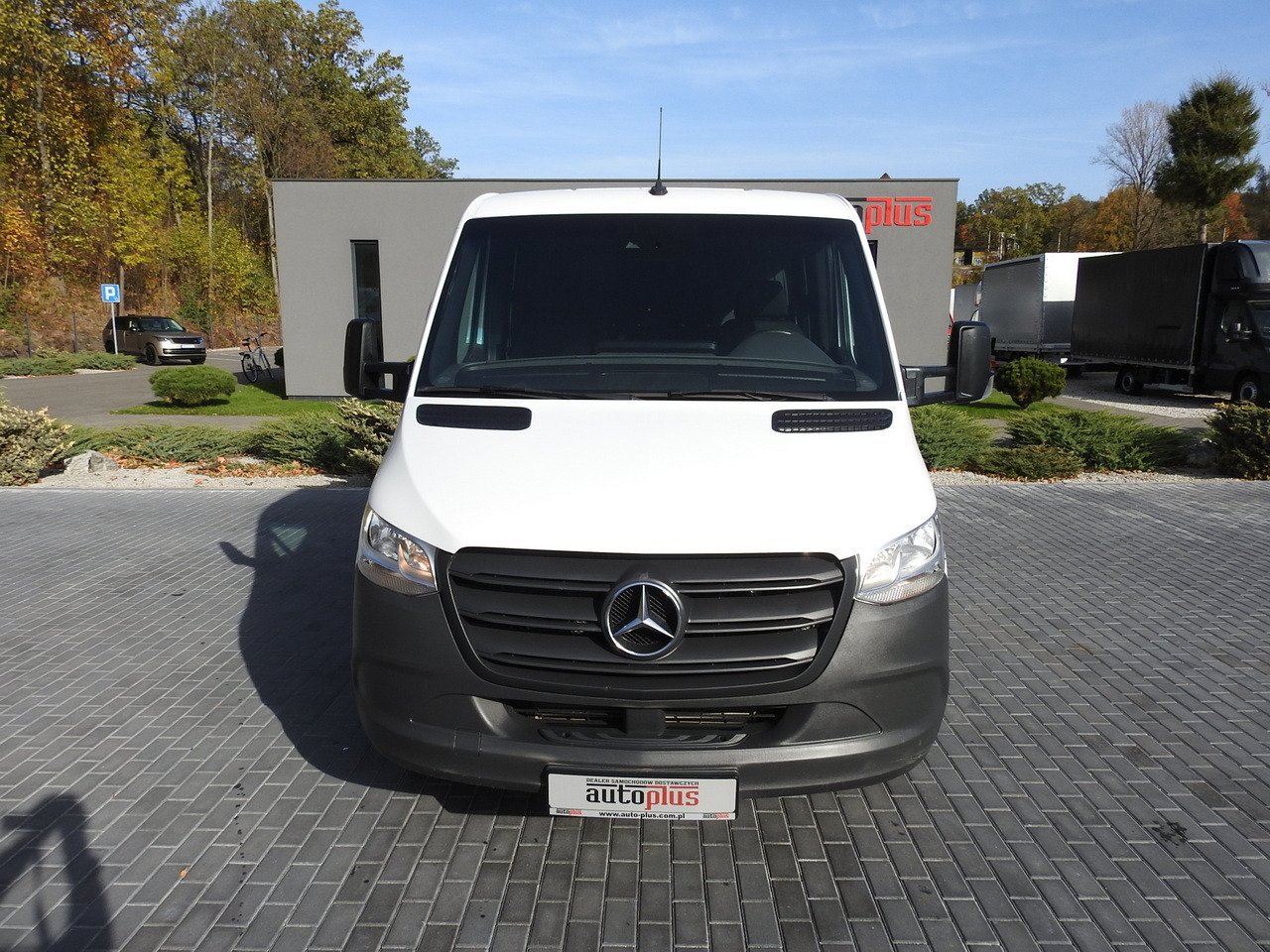MERCEDES SPRINTER 516 STAKE BODY DOUBLE CABIN DOKA 6 SEATS CRUISE CONTROL AIR CONDITIONING TWIN WHEELS 160HP - Kravas-pasažieru furgons: foto 5 MERCEDES SPRINTER 516 STAKE BODY DOUBLE CABIN DOKA 6 SEATS CRUISE CONTROL AIR CONDITIONING TWIN WHEELS 160HP - Kravas-pasažieru furgons: foto 5
