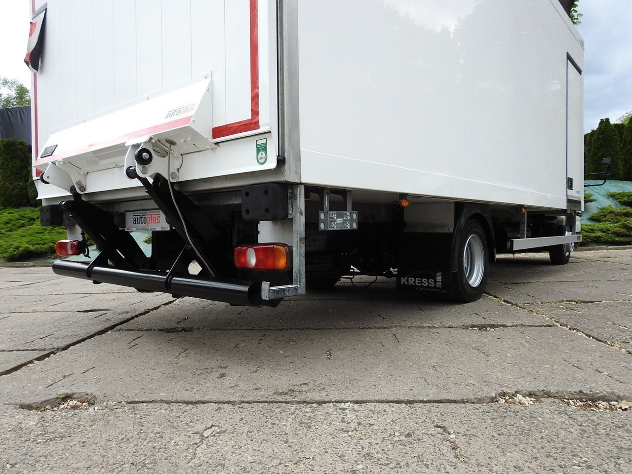 Kravas automašīna refrižerators MITSUBISHI CANTER FUSO 7C15 REGRIGERATOR BOX -4*C LIFT POWER SUPPLY 230V AIR CONDITIONING AUTOMATIC TRANSMISSION  150HP: foto 27