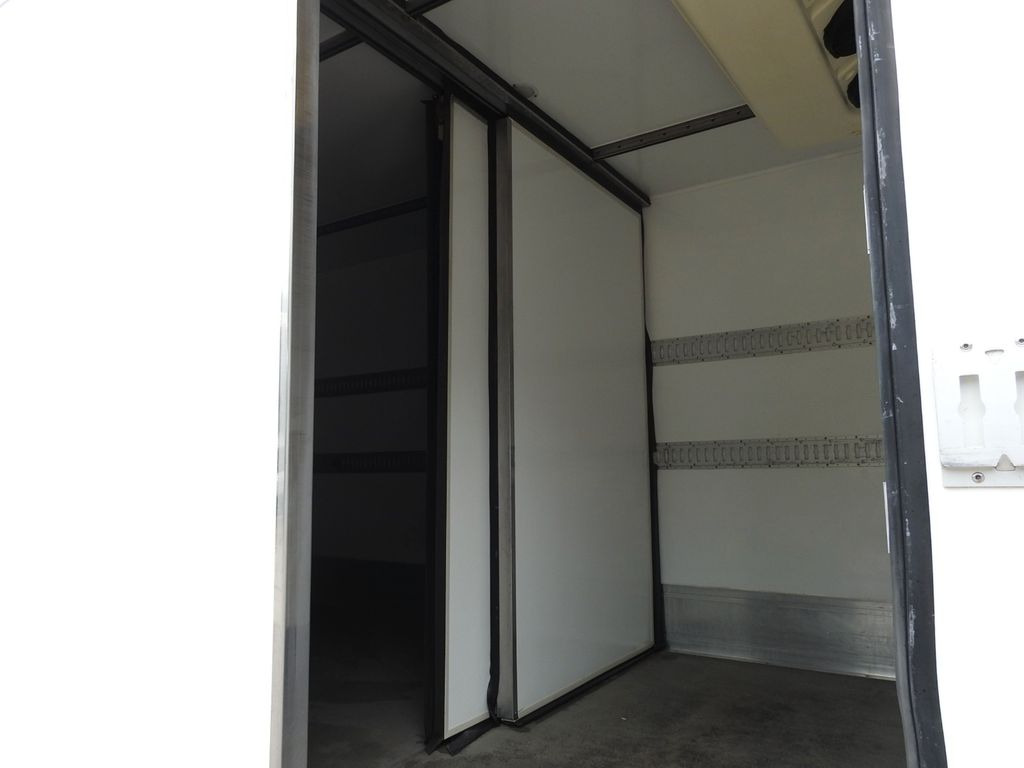 Komercauto refrižerators Mitsubishi CANTER FUSO  CONTAINER  REFRIGERATOR  -4*C LIFT: foto 17