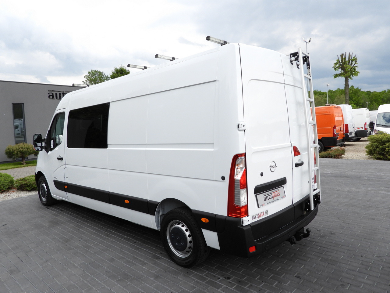 OPEL MOVANO  BOX DELIVERY VAN 7 SEATS CRUISE CONTROL LED LIGHTS AIR CONDITIONING  135HP līzingu OPEL MOVANO  BOX DELIVERY VAN 7 SEATS CRUISE CONTROL LED LIGHTS AIR CONDITIONING  135HP: foto 10