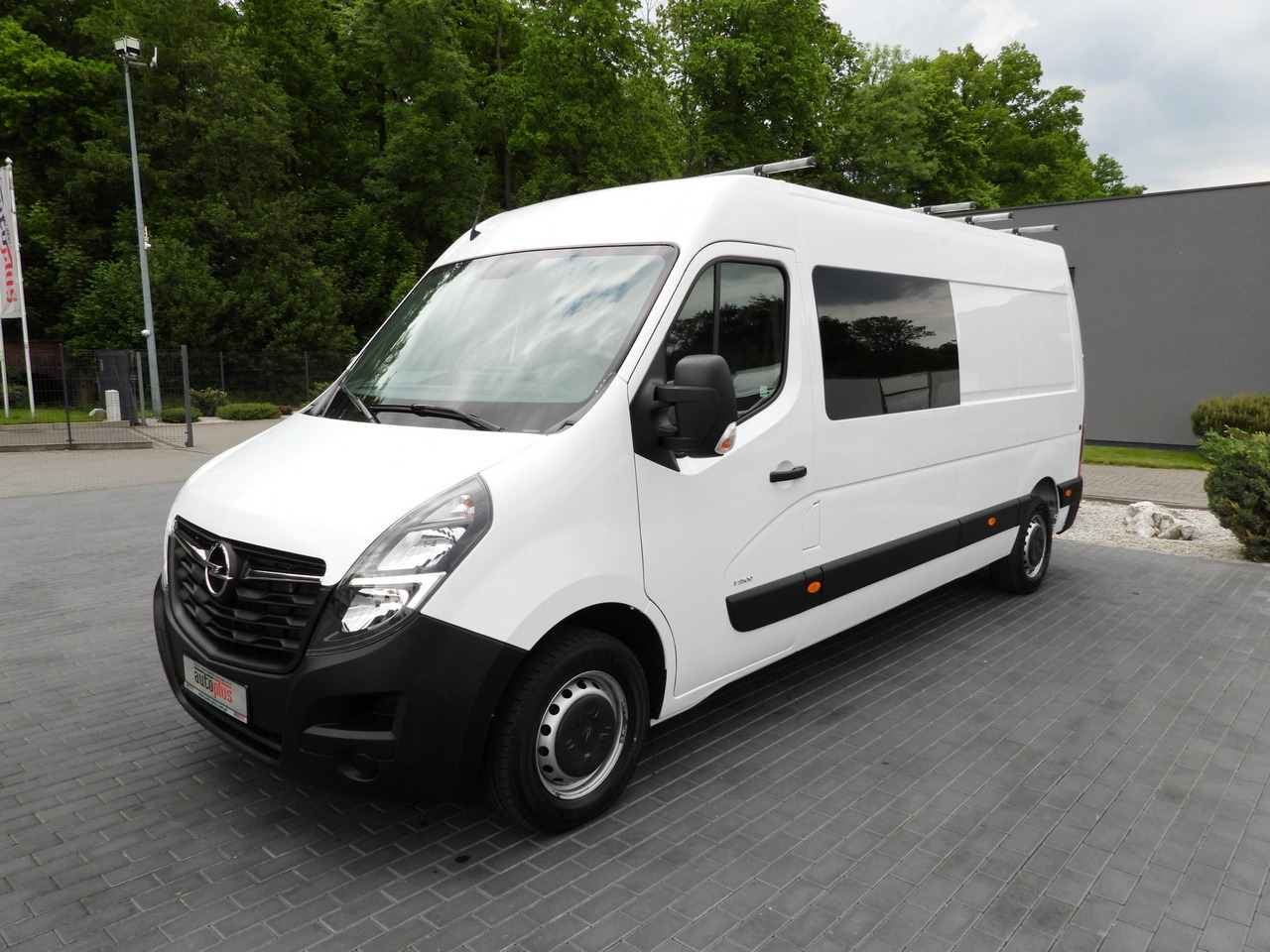 OPEL MOVANO  BOX DELIVERY VAN 7 SEATS CRUISE CONTROL LED LIGHTS AIR CONDITIONING  135HP līzingu OPEL MOVANO  BOX DELIVERY VAN 7 SEATS CRUISE CONTROL LED LIGHTS AIR CONDITIONING  135HP: foto 6