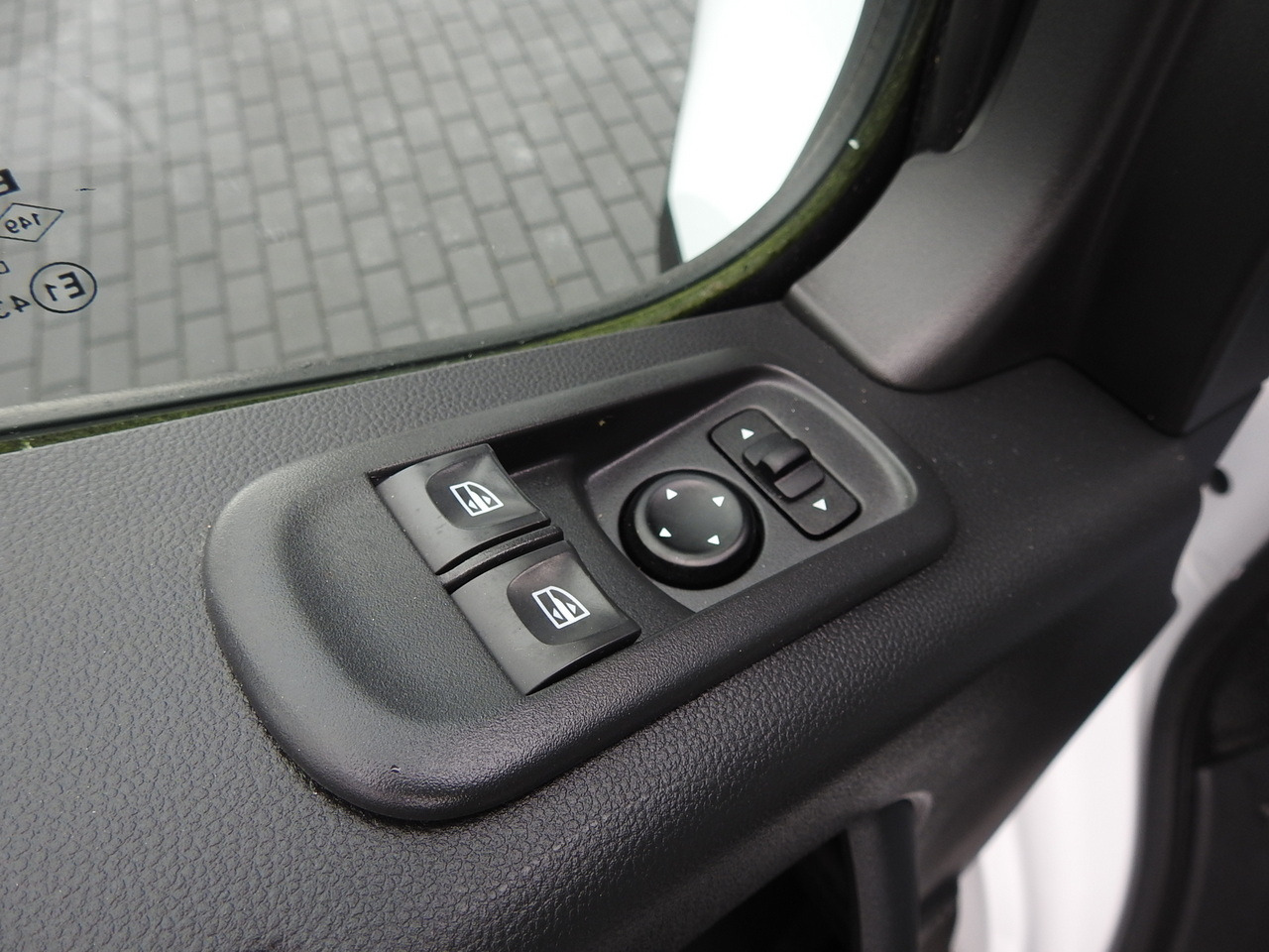 OPEL MOVANO  BOX DELIVERY VAN 7 SEATS CRUISE CONTROL LED LIGHTS AIR CONDITIONING  135HP līzingu OPEL MOVANO  BOX DELIVERY VAN 7 SEATS CRUISE CONTROL LED LIGHTS AIR CONDITIONING  135HP: foto 26