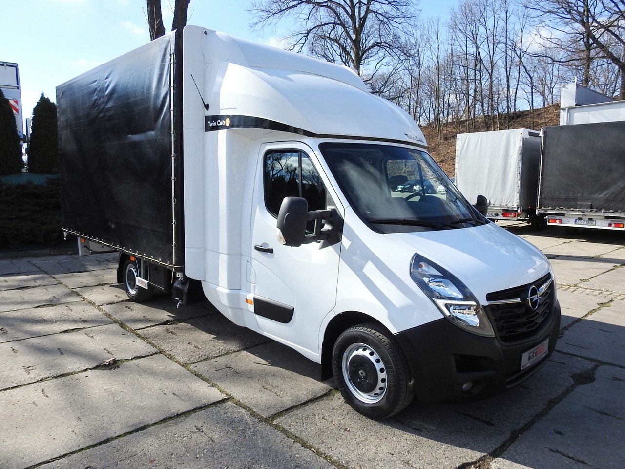 OPEL MOVANO TARPAULIN 10 PALLETS WEBASTO CRUISE CONTROL AIR CONDITIONING LED LIGHTS PNEUMATICS 165HP - Furgons ar tentu: foto 4 OPEL MOVANO TARPAULIN 10 PALLETS WEBASTO CRUISE CONTROL AIR CONDITIONING LED LIGHTS PNEUMATICS 165HP - Furgons ar tentu: foto 4