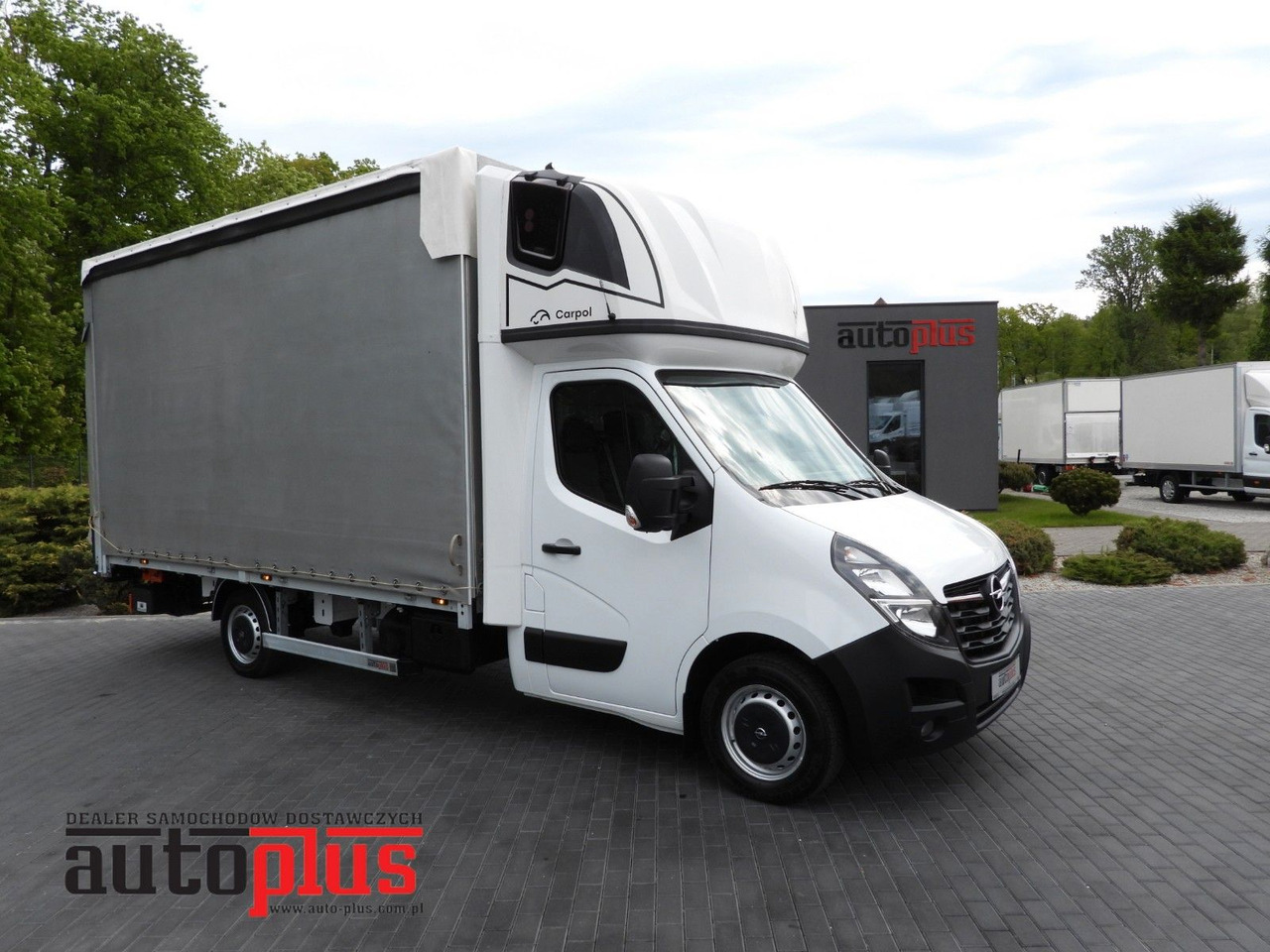 Opel MOVANO PRITSCHE PLANE AUFZUG 9 PALETTEN WEBASTO - Furgons ar tentu: foto 1 Opel MOVANO PRITSCHE PLANE AUFZUG 9 PALETTEN WEBASTO - Furgons ar tentu: foto 1