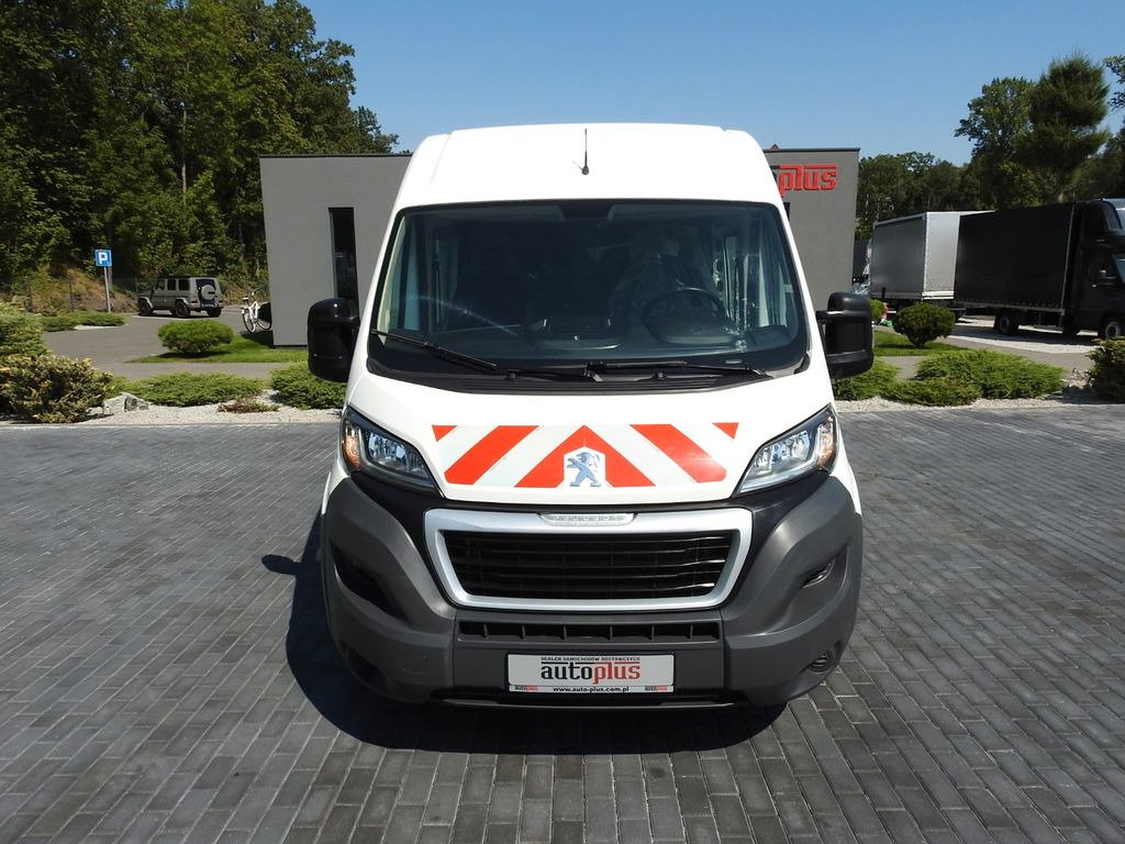 Peugeot BOXER KASTENWAGEN DOPPELKABINE 7 SITZE 110PS - Kravas mikroautobuss, Kravas-pasažieru furgons: foto 5 Peugeot BOXER KASTENWAGEN DOPPELKABINE 7 SITZE 110PS - Kravas mikroautobuss, Kravas-pasažieru furgons: foto 5