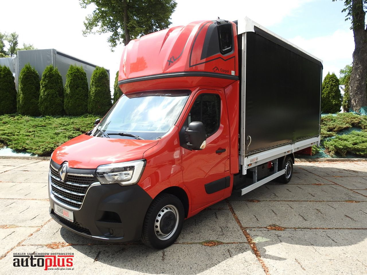RENAULT MASTER - Furgons ar tentu: foto 1 RENAULT MASTER - Furgons ar tentu: foto 1