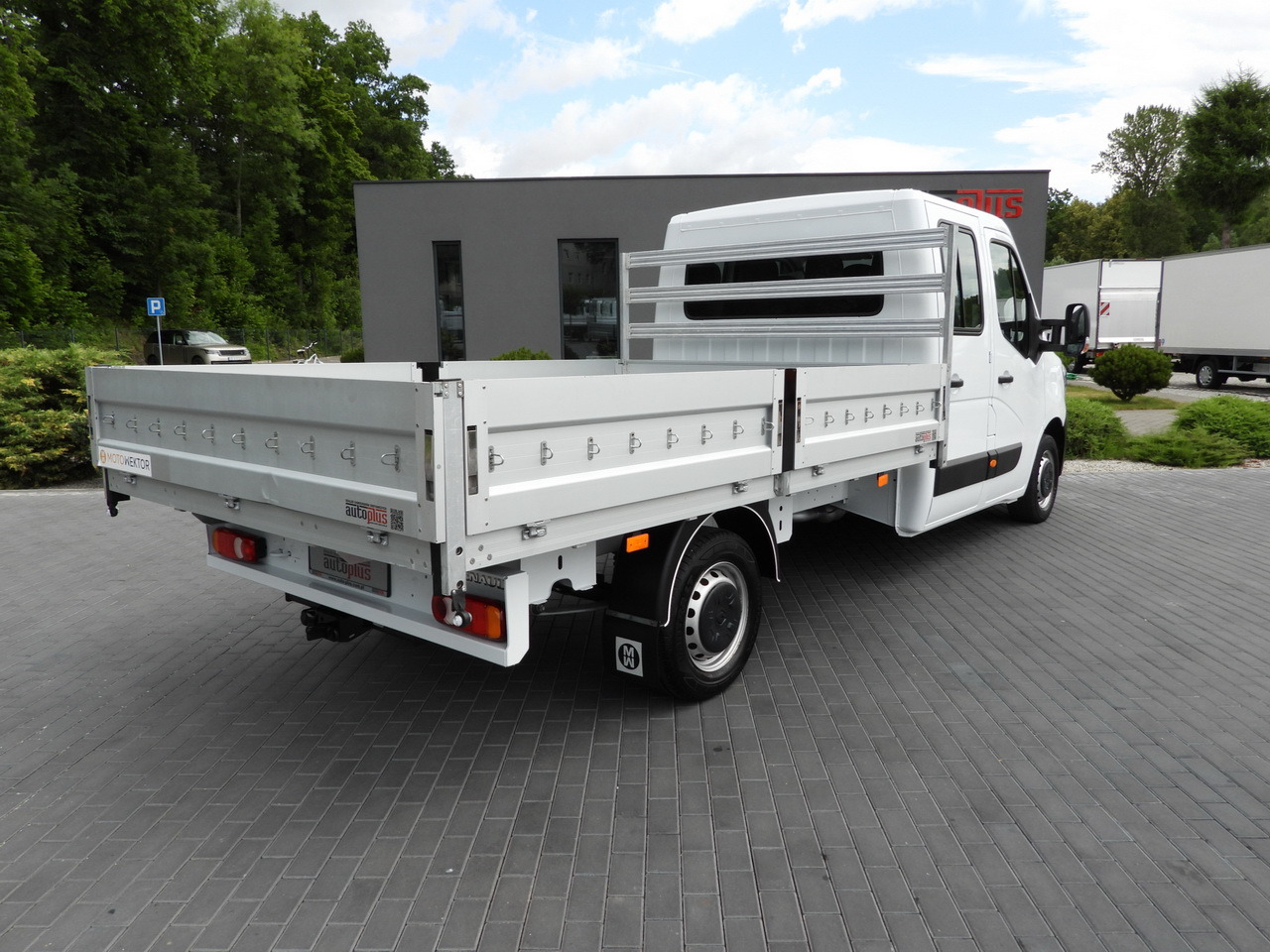 RENAULT MASTER STAKE BODY DOUBLE CABIN DOKA 7 SEATS LED LIGHTS AIR CONDITIONING 145HP - Automašīna ar kravas platformu: foto 3 RENAULT MASTER STAKE BODY DOUBLE CABIN DOKA 7 SEATS LED LIGHTS AIR CONDITIONING 145HP - Automašīna ar kravas platformu: foto 3
