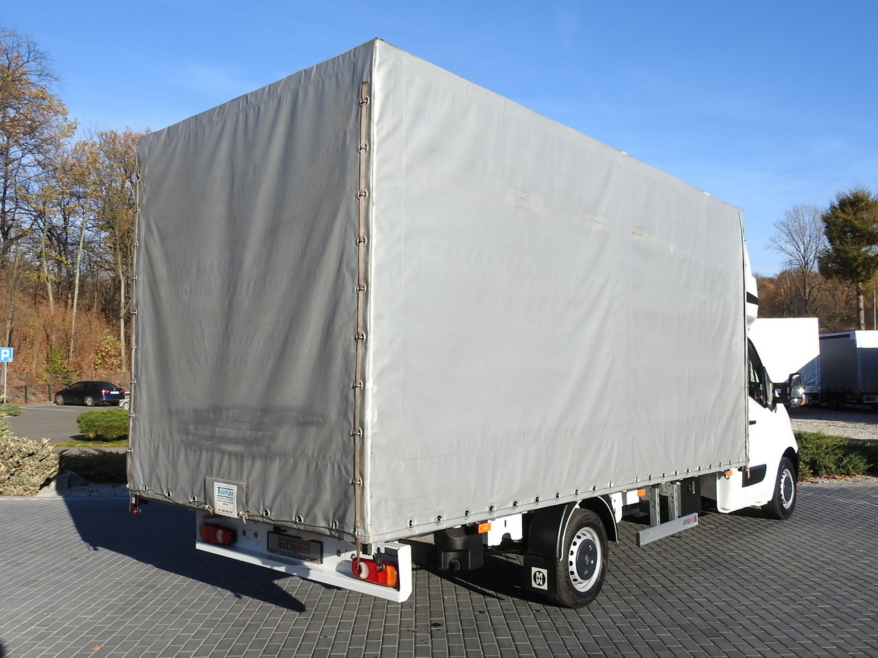 RENAULT MASTER TARPAULIN 10 PALLETS CRUISE CONTROL AIR CONDITIONING PNEUMATICS  170HP - Furgons ar tentu: foto 3 RENAULT MASTER TARPAULIN 10 PALLETS CRUISE CONTROL AIR CONDITIONING PNEUMATICS  170HP - Furgons ar tentu: foto 3