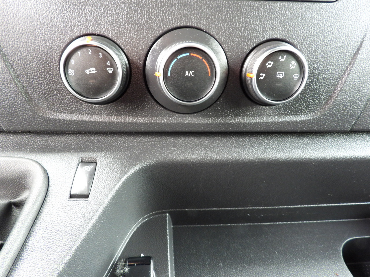 Furgons ar tentu RENAULT MASTER  TARPAULIN 10 PALLETS CRUISE CONTROL LED LIGHTS PNEUMATICS AIR CONDITIONING  165HP: foto 36