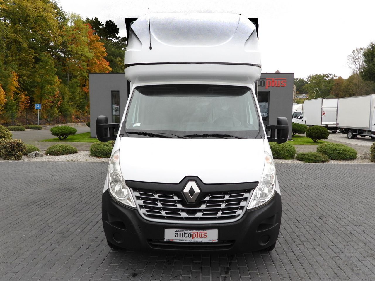 RENAULT MASTER TARPAULIN 10 PALLETS WEBASTO CRUISE CONTROL AIR CONDITIONING 170HP - Furgons ar tentu: foto 5 RENAULT MASTER TARPAULIN 10 PALLETS WEBASTO CRUISE CONTROL AIR CONDITIONING 170HP - Furgons ar tentu: foto 5