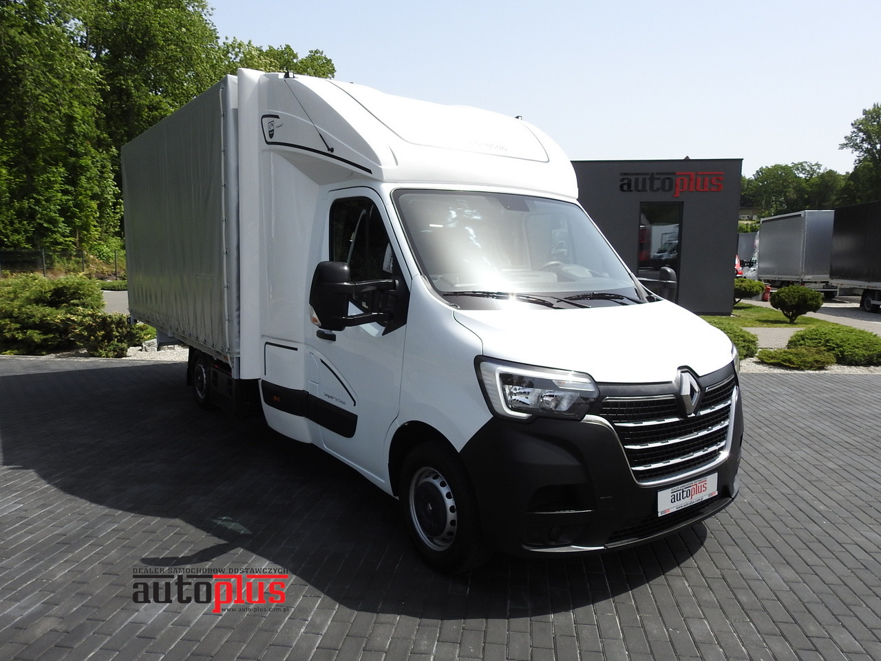 RENAULT MASTER TARPAULIN 10 PALLETS WEBASTO CRUISE CONTROL AIR CONDITIONING LED LIGHTS  165HP - Furgons ar tentu: foto 1 RENAULT MASTER TARPAULIN 10 PALLETS WEBASTO CRUISE CONTROL AIR CONDITIONING LED LIGHTS  165HP - Furgons ar tentu: foto 1
