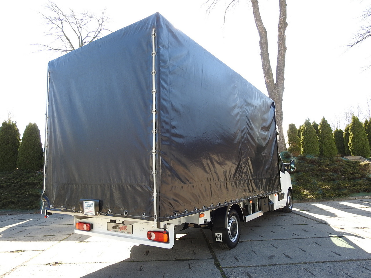 RENAULT MASTER TARPAULIN 10 PALLETS WEBASTO CRUISE CONTROL AIR CONDITIONING LED LIGHTS  165HP - Furgons ar tentu: foto 3 RENAULT MASTER TARPAULIN 10 PALLETS WEBASTO CRUISE CONTROL AIR CONDITIONING LED LIGHTS  165HP - Furgons ar tentu: foto 3