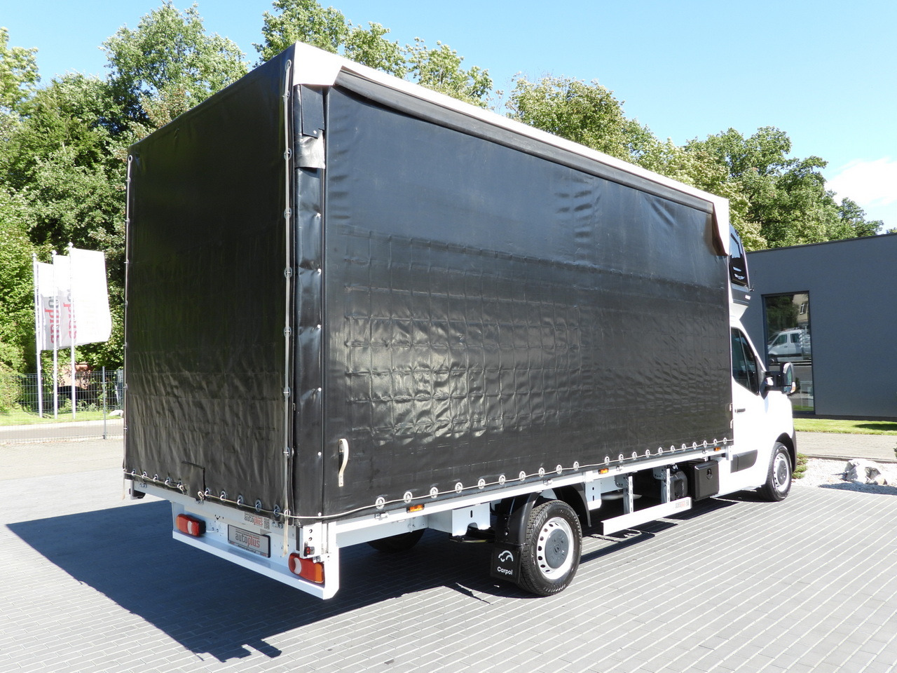 RENAULT MASTER TARPAULIN 10 PALLETS WEBASTO CRUISE CONTROL LED LIGHTS AIR CONDITIONING  165HP - Furgons ar tentu: foto 3 RENAULT MASTER TARPAULIN 10 PALLETS WEBASTO CRUISE CONTROL LED LIGHTS AIR CONDITIONING  165HP - Furgons ar tentu: foto 3