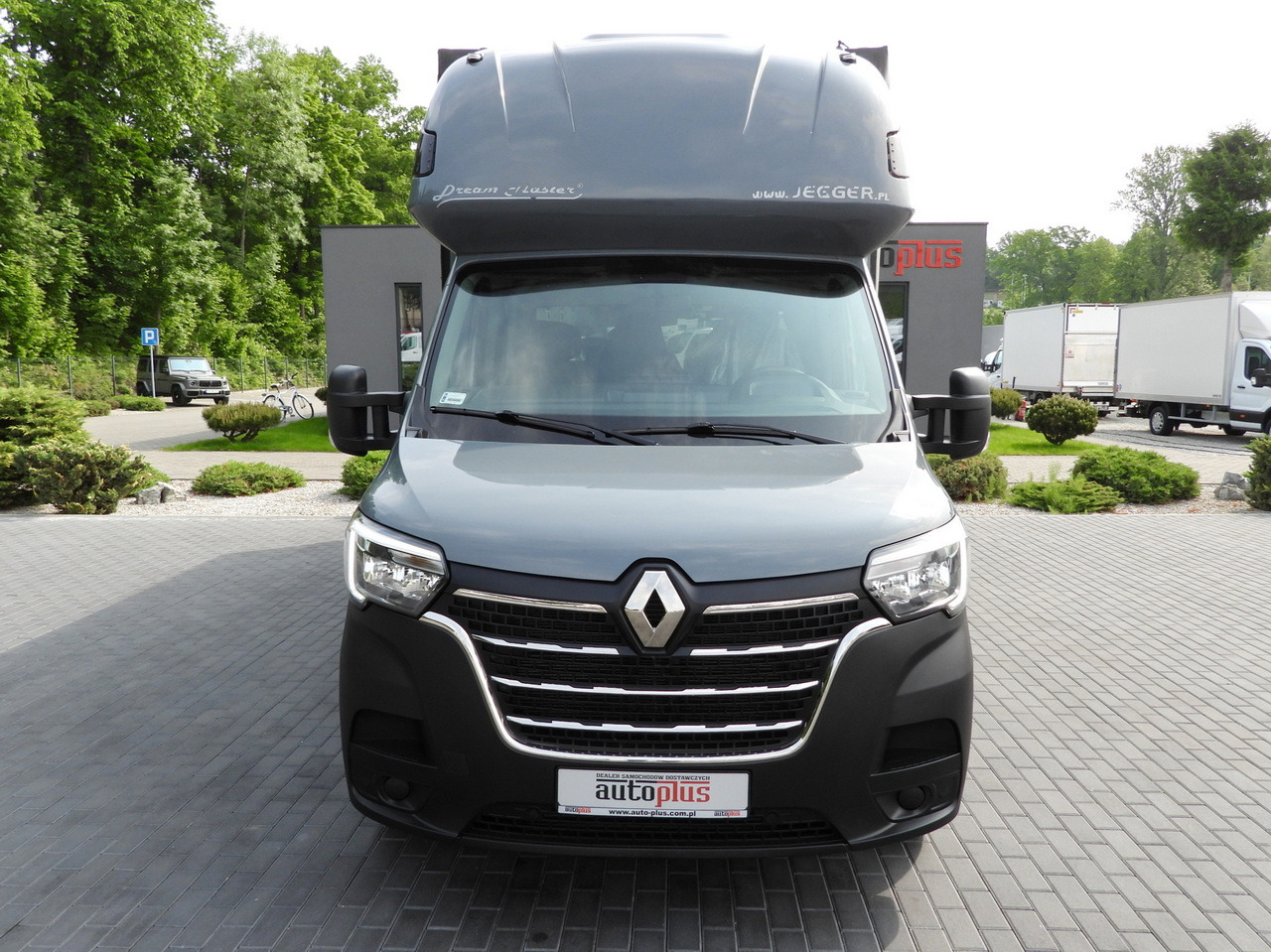 RENAULT MASTER TARPAULIN 10 PALLETS WEBASTO CRUISE CONTROL LED LIGHTS PNEUMATICS AIR CONDITIONING  165HP - Furgons ar tentu: foto 5 RENAULT MASTER TARPAULIN 10 PALLETS WEBASTO CRUISE CONTROL LED LIGHTS PNEUMATICS AIR CONDITIONING  165HP - Furgons ar tentu: foto 5
