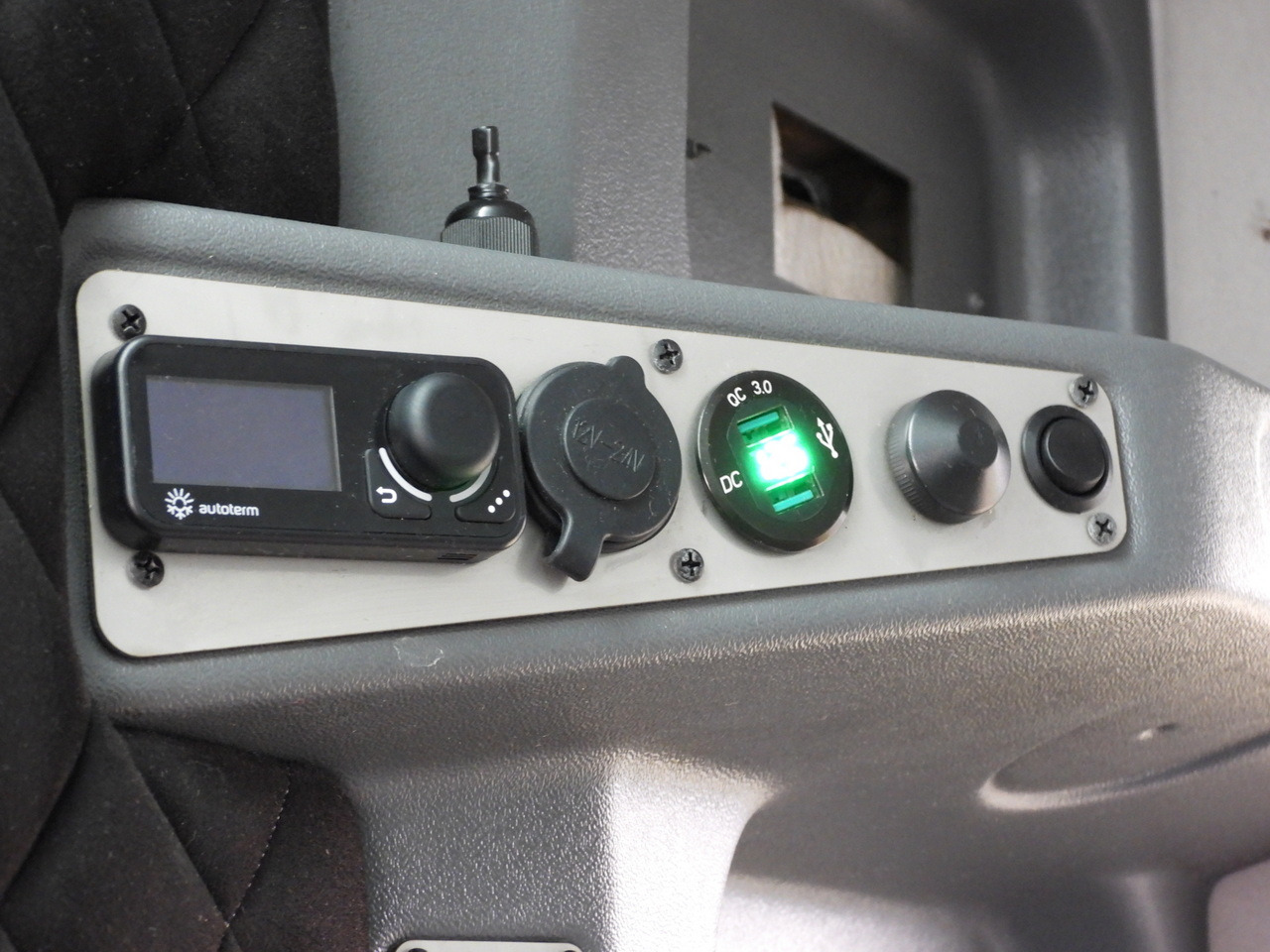 RENAULT MASTER TARPAULIN 10 PALLETS WEBASTO CRUISE CONTROL LED LIGHTS PNEUMATICS AIR CONDITIONING 165HP līzingu RENAULT MASTER TARPAULIN 10 PALLETS WEBASTO CRUISE CONTROL LED LIGHTS PNEUMATICS AIR CONDITIONING 165HP: foto 41 RENAULT MASTER TARPAULIN 10 PALLETS WEBASTO CRUISE CONTROL LED LIGHTS PNEUMATICS AIR CONDITIONING 165HP līzingu RENAULT MASTER TARPAULIN 10 PALLETS WEBASTO CRUISE CONTROL LED LIGHTS PNEUMATICS AIR CONDITIONING 165HP: foto 41