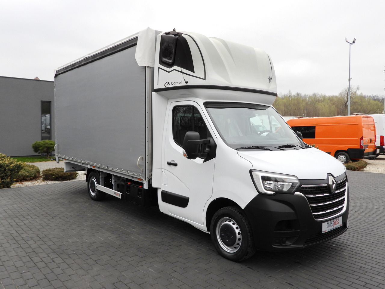 RENAULT MASTER  TARPAULIN 10 PALLETS WEBASTO CRUISE CONTROL LED LIGHTS PNEUMATICS AIR CONDITIONING  165HP - Furgons ar tentu: foto 4 RENAULT MASTER  TARPAULIN 10 PALLETS WEBASTO CRUISE CONTROL LED LIGHTS PNEUMATICS AIR CONDITIONING  165HP - Furgons ar tentu: foto 4