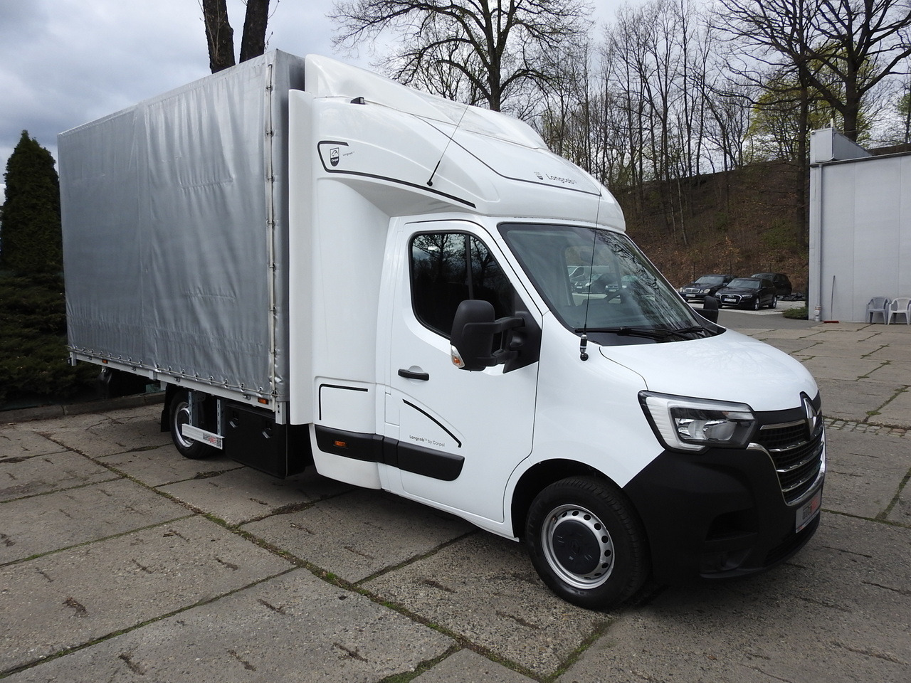 RENAULT MASTER TARPAULIN 10 PALLETS WEBASTO CRUISE CONTROL NAVIGATION AIR CONDITIONING LED LIGHTS PNEUMATICS 165HP - Furgons ar tentu: foto 4 RENAULT MASTER TARPAULIN 10 PALLETS WEBASTO CRUISE CONTROL NAVIGATION AIR CONDITIONING LED LIGHTS PNEUMATICS 165HP - Furgons ar tentu: foto 4