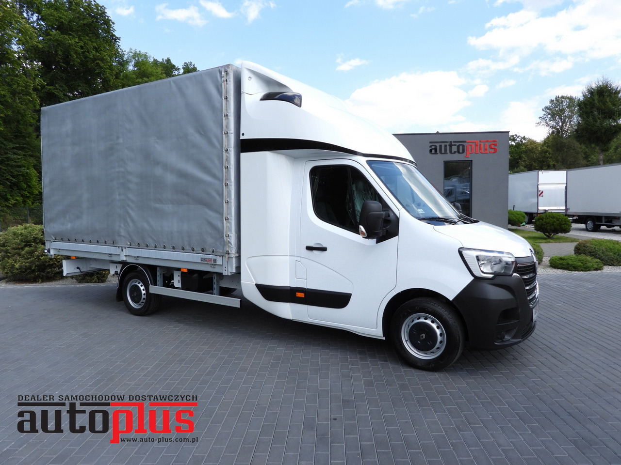 RENAULT MASTER TARPAULIN 8 PALLETS WEBASTO CRUISE CONTROL LED LIGHTS PNEUMATICS AIR CONDITIONING 165HP - Furgons ar tentu: foto 1 RENAULT MASTER TARPAULIN 8 PALLETS WEBASTO CRUISE CONTROL LED LIGHTS PNEUMATICS AIR CONDITIONING 165HP - Furgons ar tentu: foto 1