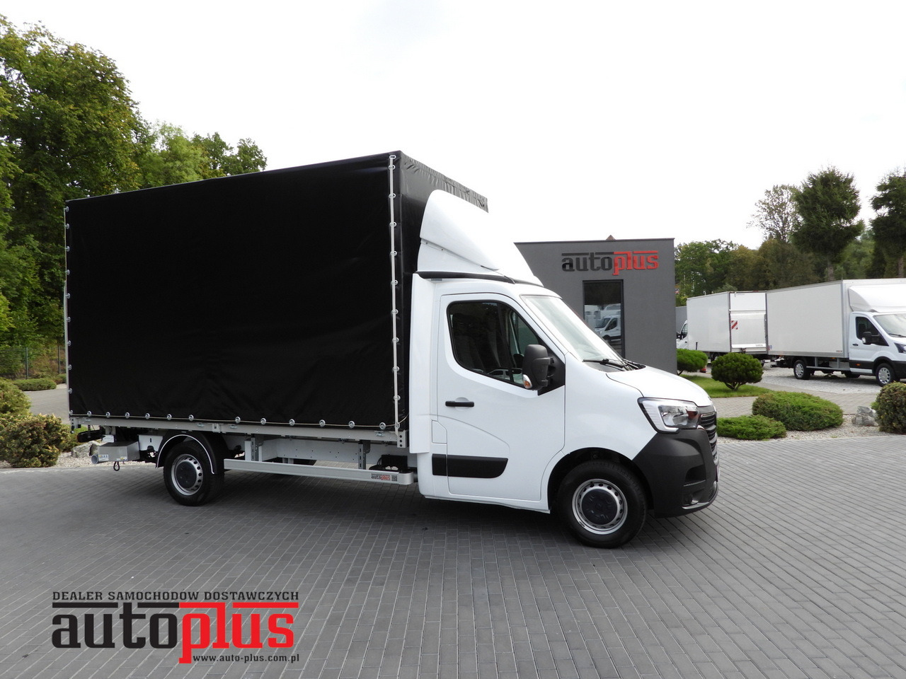 RENAULT MASTER TARPAULIN LIFT 8 PALLETS CRUISE CONTROL LED LIGHTS AIR CONDITIONING 145HP - Furgons ar tentu: foto 1 RENAULT MASTER TARPAULIN LIFT 8 PALLETS CRUISE CONTROL LED LIGHTS AIR CONDITIONING 145HP - Furgons ar tentu: foto 1