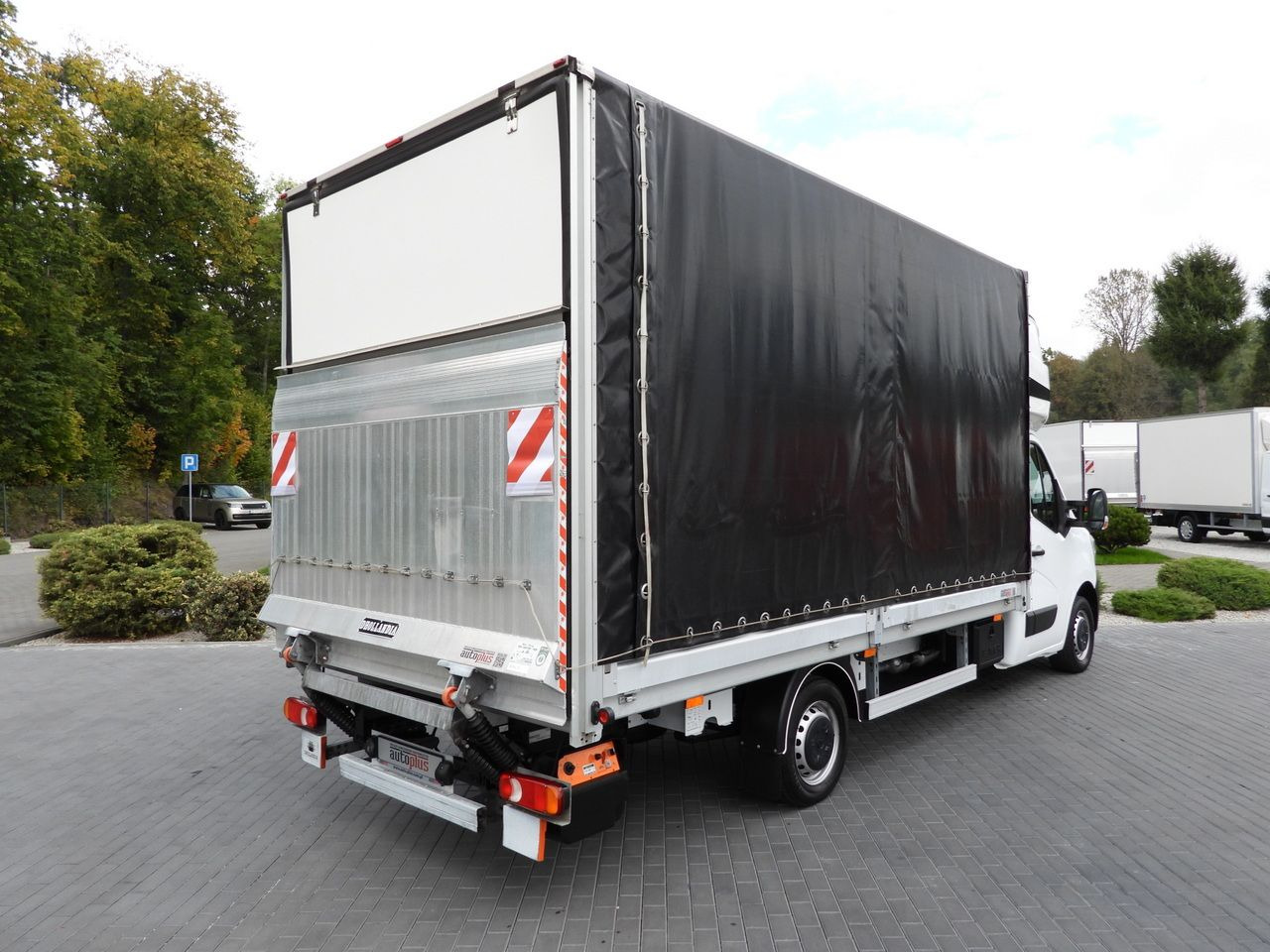 RENAULT MASTER TARPAULIN LIFT 9 PALLETS WEBASTO CRUISE CONTROL LED LIGHTS PNEUMATICS AIR CONDITIONING 165HP - Furgons ar tentu: foto 3 RENAULT MASTER TARPAULIN LIFT 9 PALLETS WEBASTO CRUISE CONTROL LED LIGHTS PNEUMATICS AIR CONDITIONING 165HP - Furgons ar tentu: foto 3