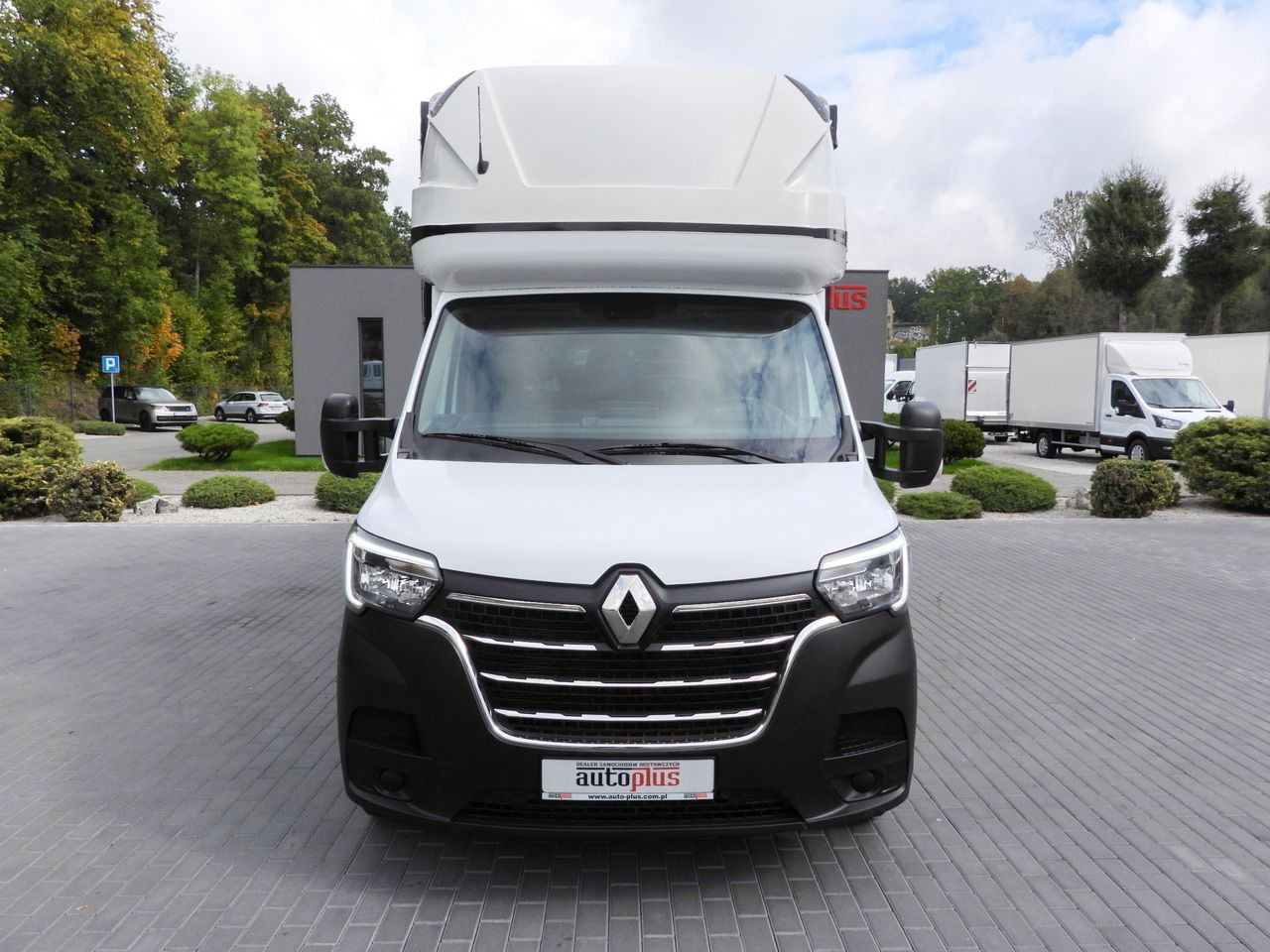 RENAULT MASTER TARPAULIN LIFT 9 PALLETS WEBASTO CRUISE CONTROL LED LIGHTS PNEUMATICS AIR CONDITIONING 165HP - Furgons ar tentu: foto 5 RENAULT MASTER TARPAULIN LIFT 9 PALLETS WEBASTO CRUISE CONTROL LED LIGHTS PNEUMATICS AIR CONDITIONING 165HP - Furgons ar tentu: foto 5