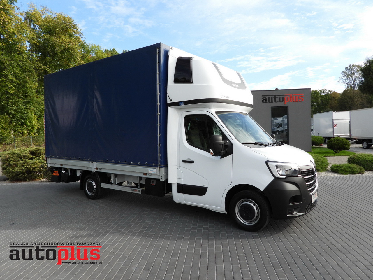 RENAULT MASTER TARPAULIN LIFT 9 PALLETS WEBASTO CRUISE CONTROL LED LIGHTS PNEUMATICS AIR CONDITIONING  165HP - Furgons ar tentu: foto 1 RENAULT MASTER TARPAULIN LIFT 9 PALLETS WEBASTO CRUISE CONTROL LED LIGHTS PNEUMATICS AIR CONDITIONING  165HP - Furgons ar tentu: foto 1
