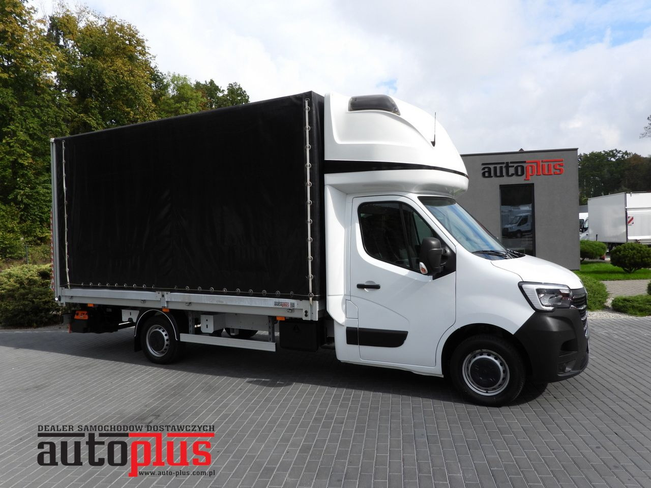 RENAULT MASTER TARPAULIN LIFT 9 PALLETS WEBASTO CRUISE CONTROL LED LIGHTS PNEUMATICS AIR CONDITIONING 165HP - Furgons ar tentu: foto 1 RENAULT MASTER TARPAULIN LIFT 9 PALLETS WEBASTO CRUISE CONTROL LED LIGHTS PNEUMATICS AIR CONDITIONING 165HP - Furgons ar tentu: foto 1