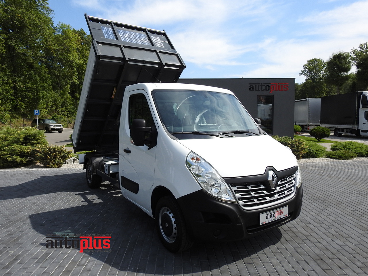 RENAULT MASTER TIPPER 130HP - Komercauto pašizgāzējs: foto 1 RENAULT MASTER TIPPER 130HP - Komercauto pašizgāzējs: foto 1