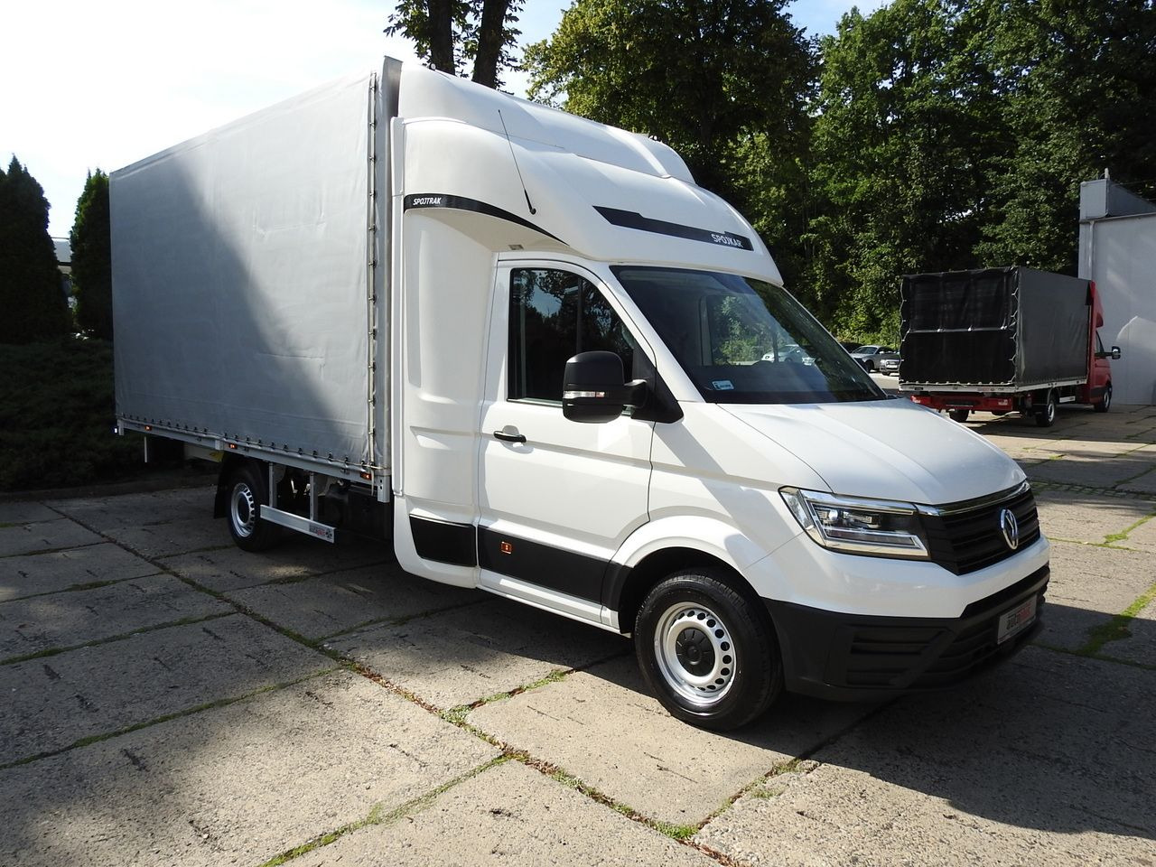 VOLKSWAGEN CRAFTER - Furgons ar tentu: foto 4 VOLKSWAGEN CRAFTER - Furgons ar tentu: foto 4