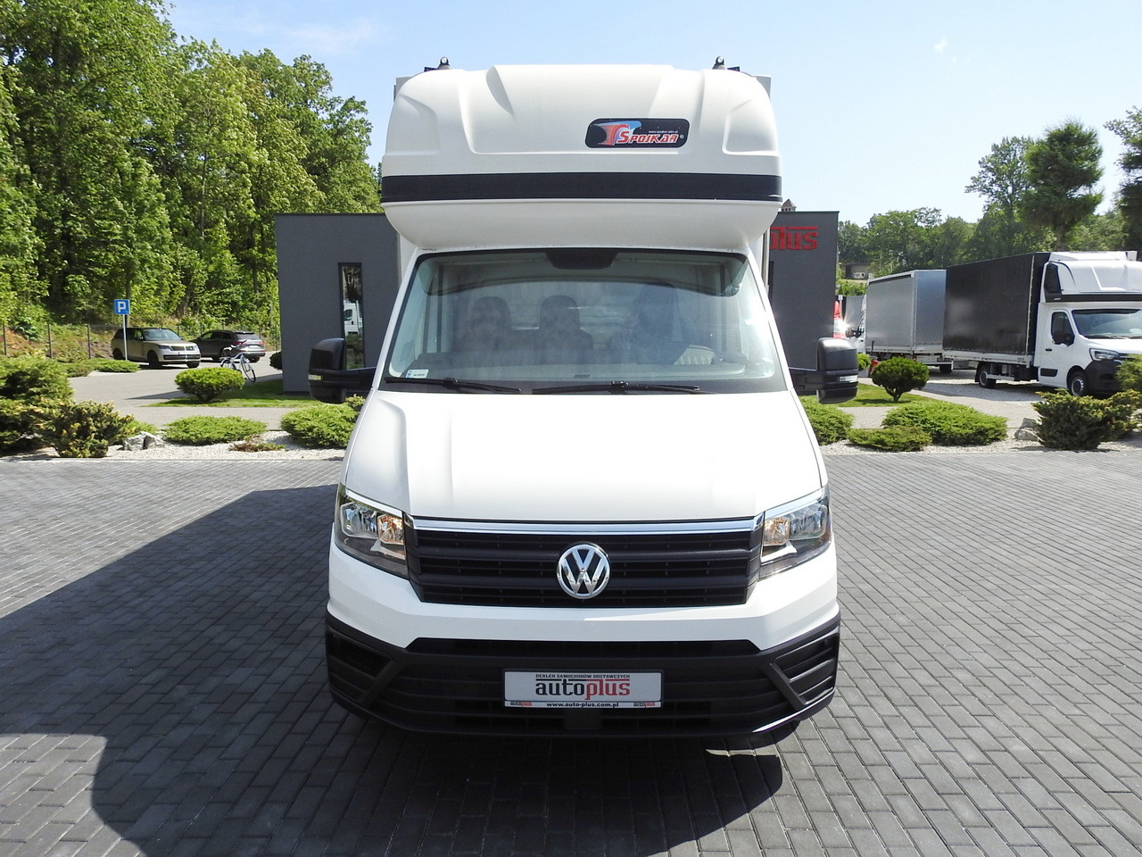 VOLKSWAGEN CRAFTER TARPAULIN LIFT 8 PALLETS WEBASTO CRUISE CONTROL 180HP - Furgons ar tentu: foto 5 VOLKSWAGEN CRAFTER TARPAULIN LIFT 8 PALLETS WEBASTO CRUISE CONTROL 180HP - Furgons ar tentu: foto 5