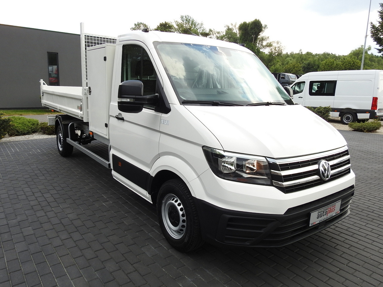 VOLKSWAGEN CRAFTER TIPPER CRUISE CONTROL 100HP - Komercauto pašizgāzējs: foto 4 VOLKSWAGEN CRAFTER TIPPER CRUISE CONTROL 100HP - Komercauto pašizgāzējs: foto 4
