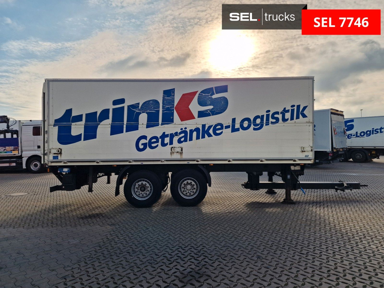 Böse BTA 7.3 / Ladebordwand / 2 Achsen - Tandem - Piekabe dzērienu pārvadāšanai: foto 4 Böse BTA 7.3 / Ladebordwand / 2 Achsen - Tandem - Piekabe dzērienu pārvadāšanai: foto 4