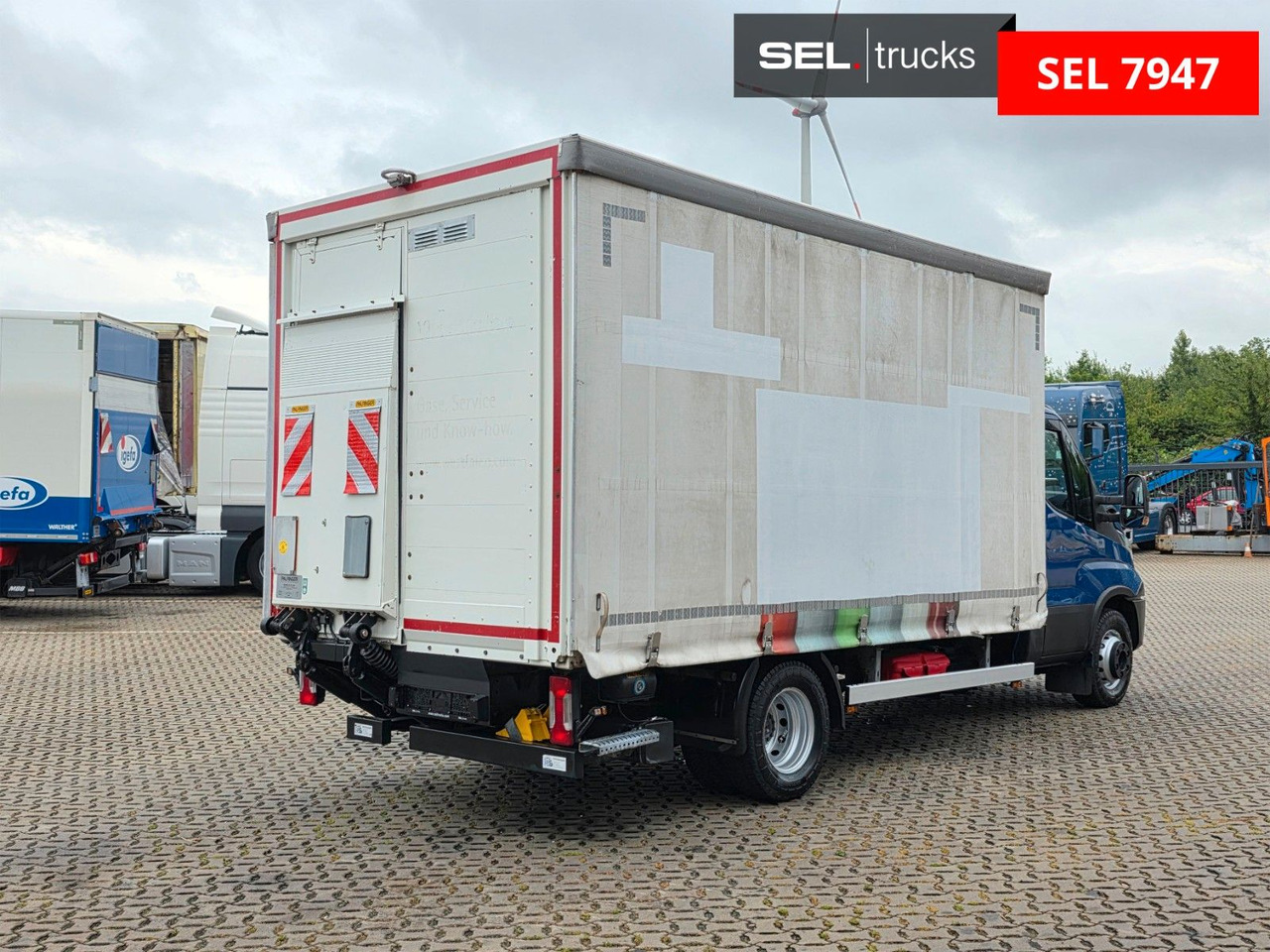 Iveco Daily 70C18 Hi-Matic / Ladebordwand / 3 Sitzen - Furgons ar tentu: foto 5 Iveco Daily 70C18 Hi-Matic / Ladebordwand / 3 Sitzen - Furgons ar tentu: foto 5