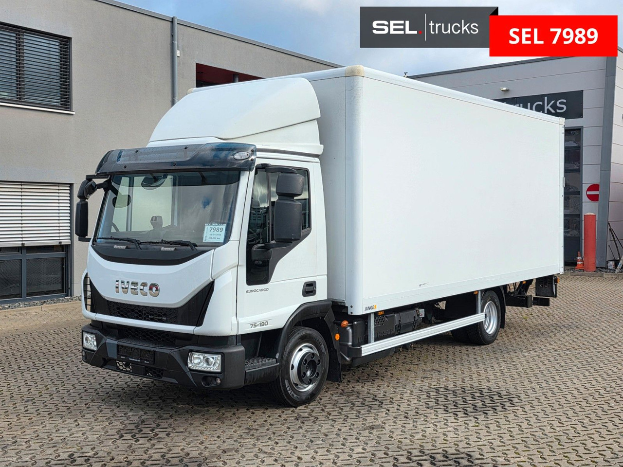 Iveco Eurocargo 75-190 /Ladebordwand / 3 Sitzen / 6D - Furgons ar slēgtā virsbūve: foto 1 Iveco Eurocargo 75-190 /Ladebordwand / 3 Sitzen / 6D - Furgons ar slēgtā virsbūve: foto 1