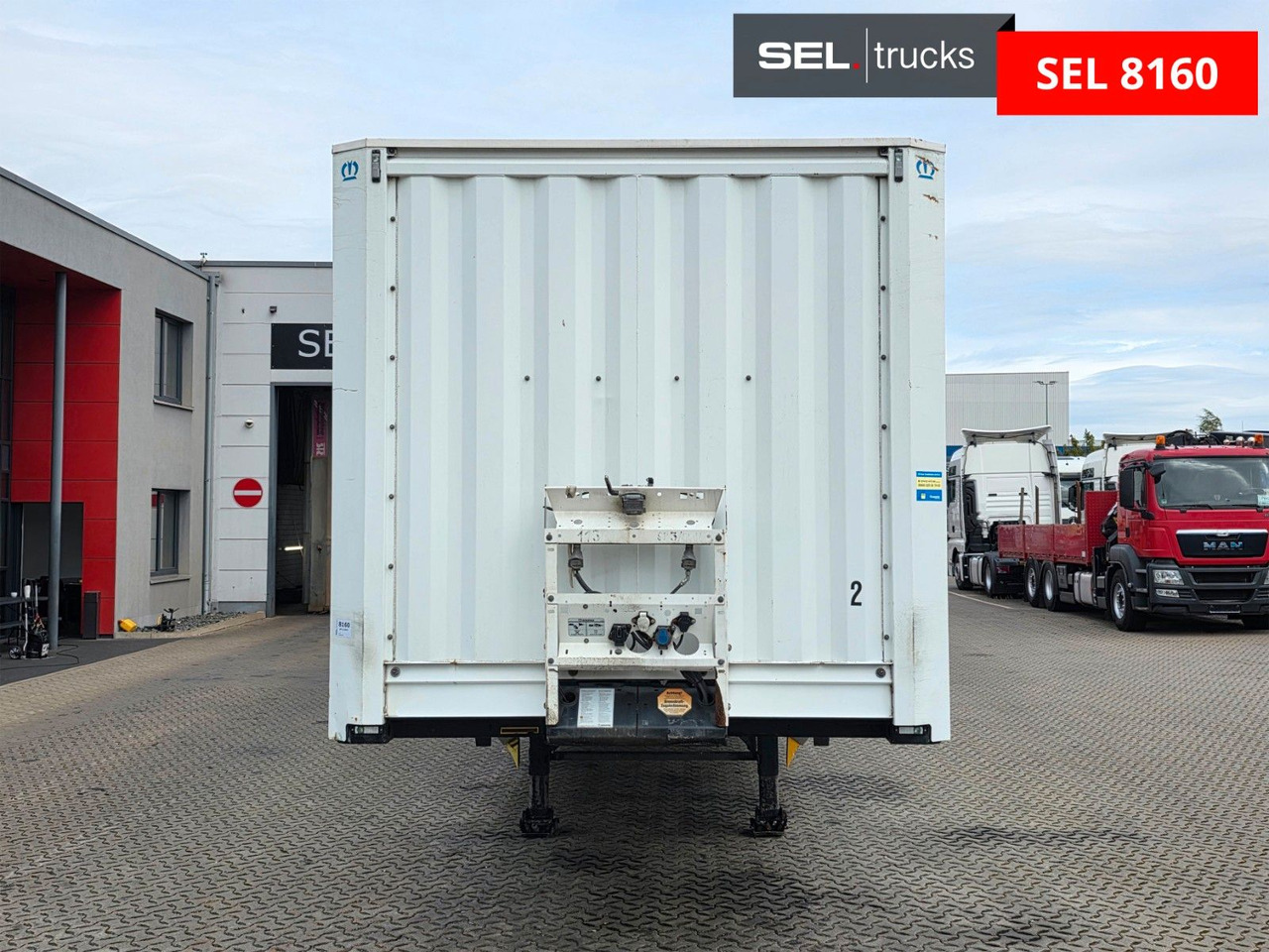 Krone SE / Rolltor TRIDEC / Zwangslenkung - Puspiekabe slēgtā virsbūve: foto 3 Krone SE / Rolltor TRIDEC / Zwangslenkung - Puspiekabe slēgtā virsbūve: foto 3