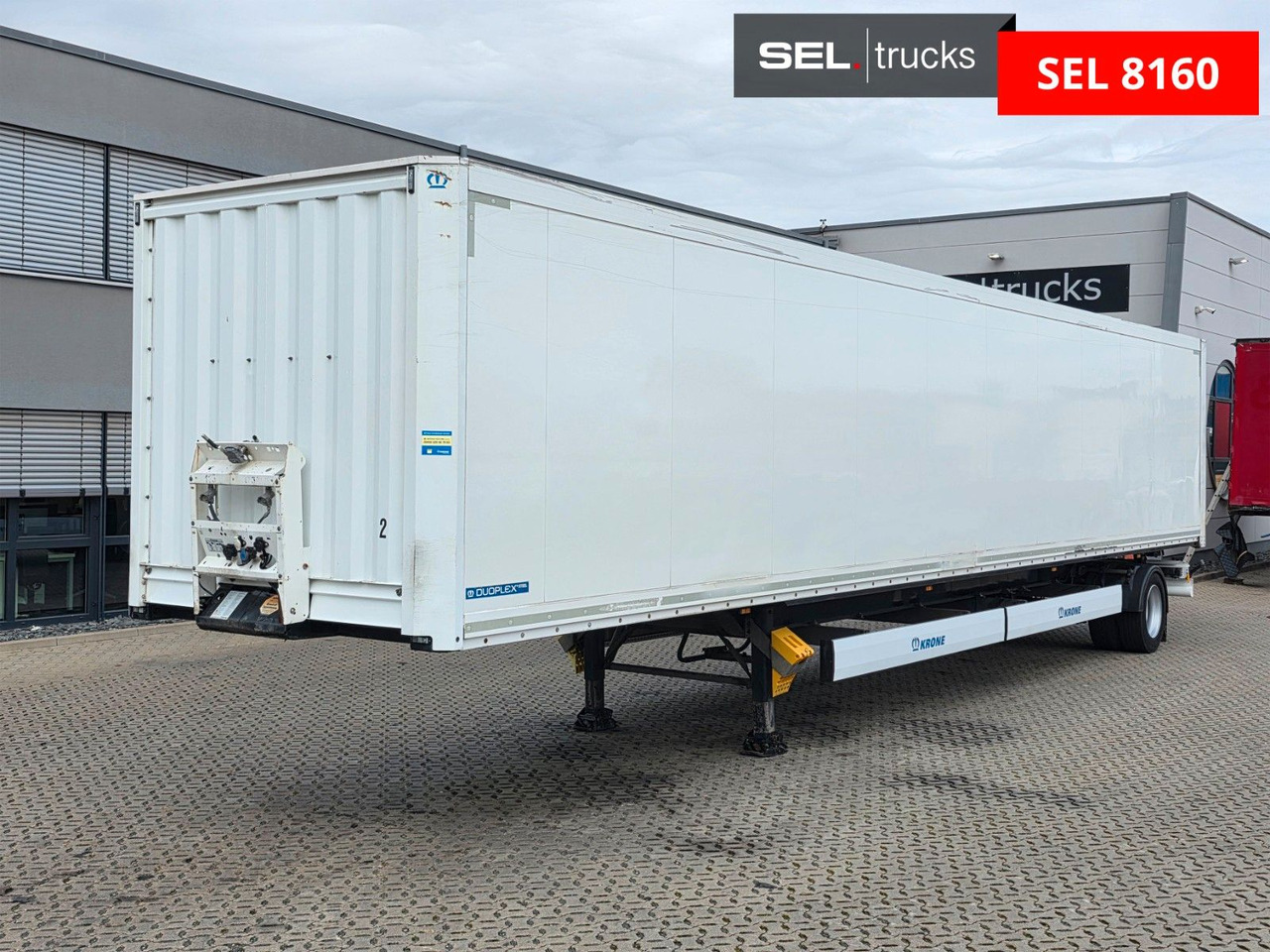 Krone SE / Rolltor TRIDEC / Zwangslenkung - Puspiekabe slēgtā virsbūve: foto 2 Krone SE / Rolltor TRIDEC / Zwangslenkung - Puspiekabe slēgtā virsbūve: foto 2